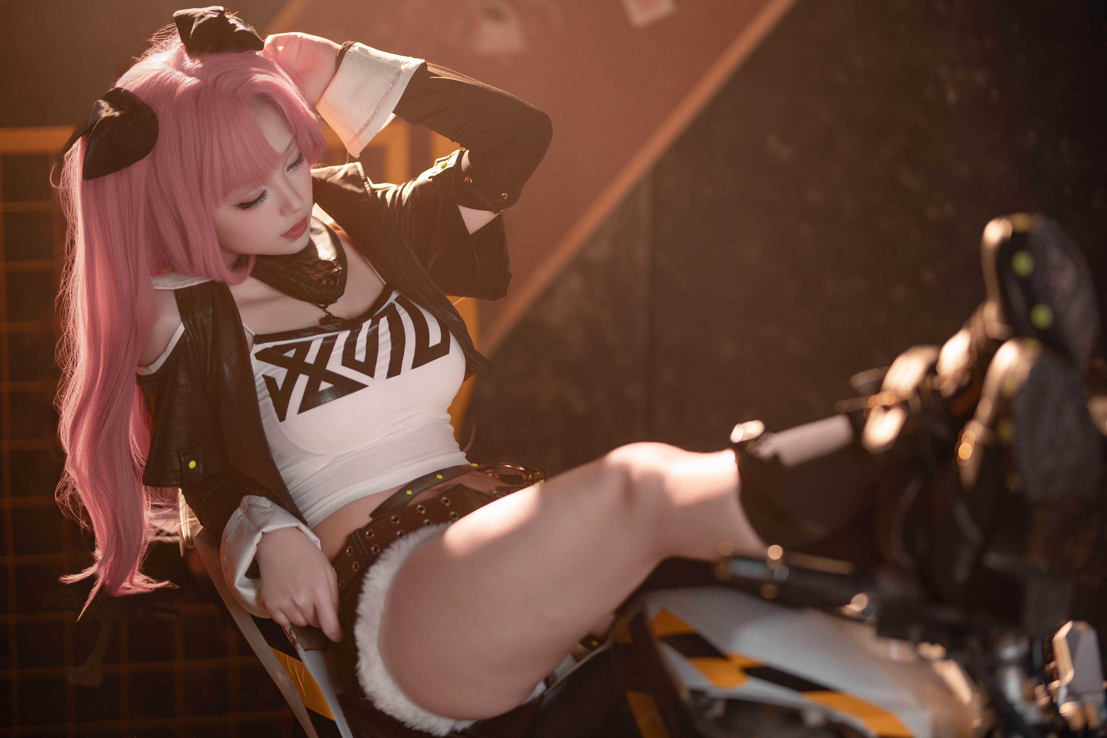 [cosplay] Bangni邦尼 - [真人写实] cos 妮可·罗宾：考古学家御姐长腿黑丝撕裂衬衫 巨乳湿身透视极致堕落无修正调教 77P