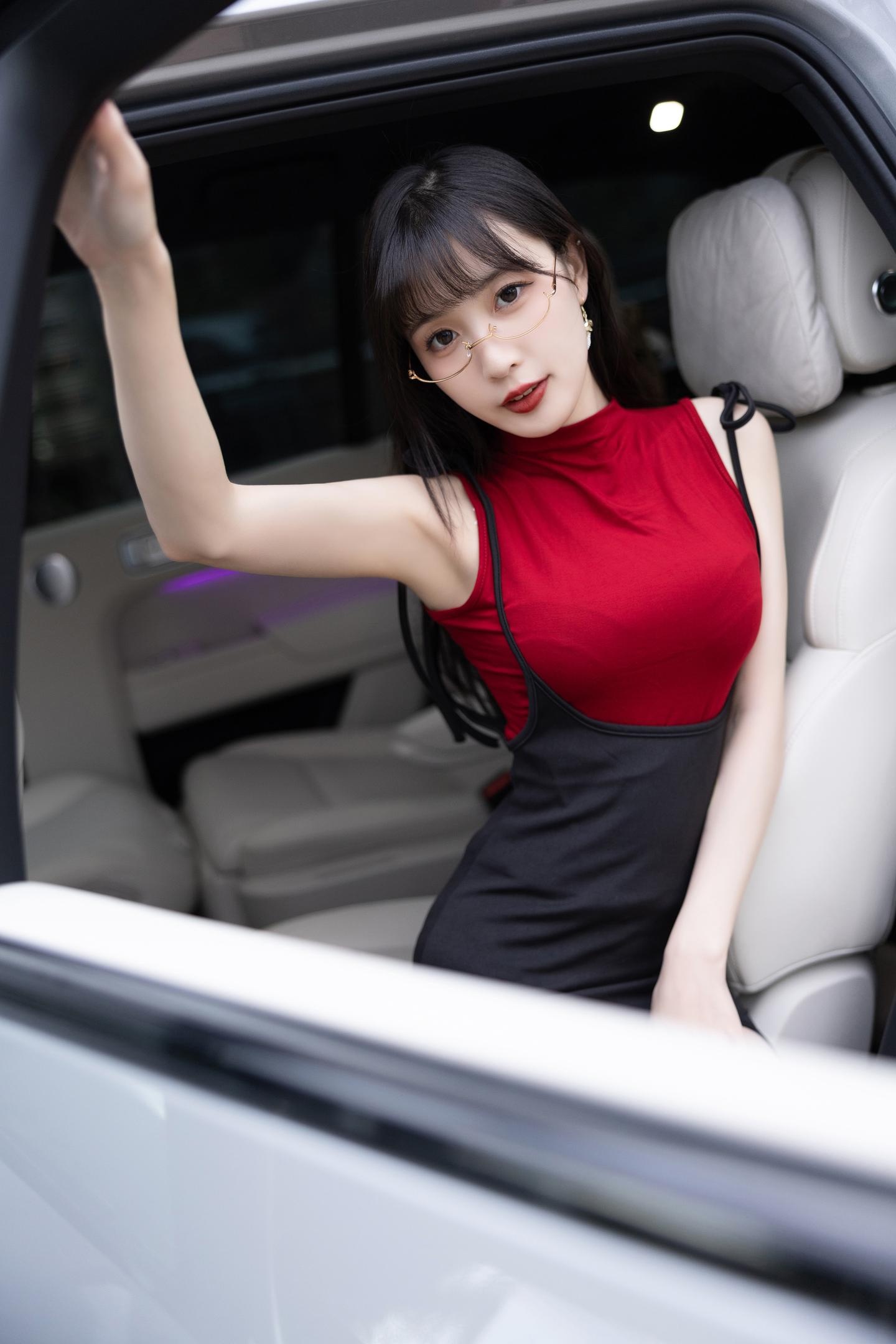사진] 린성란 - 쇼인 모델의 검은 스타킹: 쇼인 모델 테마 화보, 빨간 스타일과 검은 스타킹의 조화, 분위기 있는 개인 사진 85P