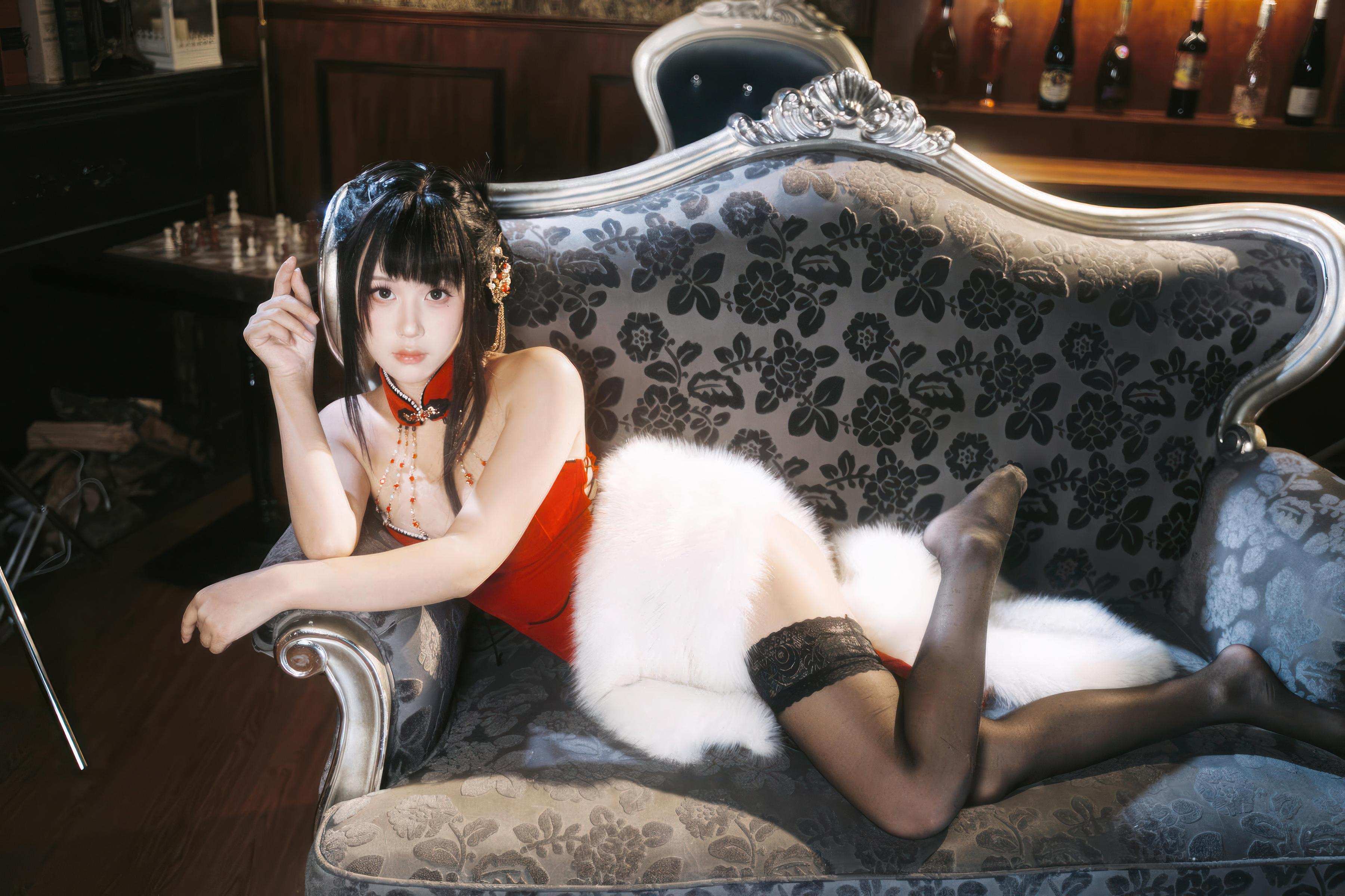 '[cosplay] 萌芽儿o0 - 朱砂痣: Diễn Xuất Chủ Đề Gợi Cảm Thực Tế Với Trang Điểm Đỏ Đậm, Tạo Dáng Đen Quyến Rũ, Ảnh Tư Gia Gần 26P'