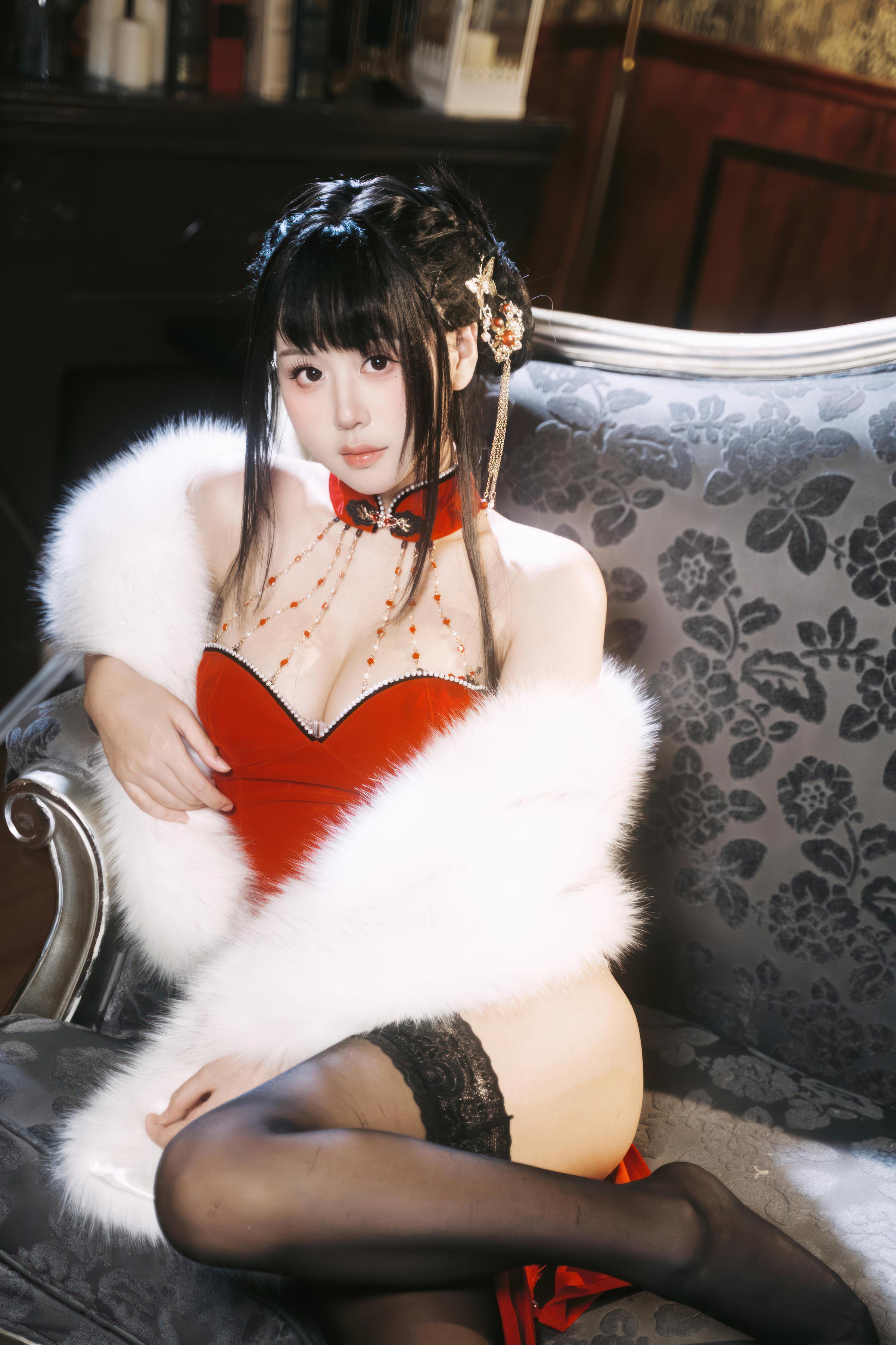 '[cosplay] 萌芽儿o0 - 朱砂痣: Diễn Xuất Chủ Đề Gợi Cảm Thực Tế Với Trang Điểm Đỏ Đậm, Tạo Dáng Đen Quyến Rũ, Ảnh Tư Gia Gần 26P'