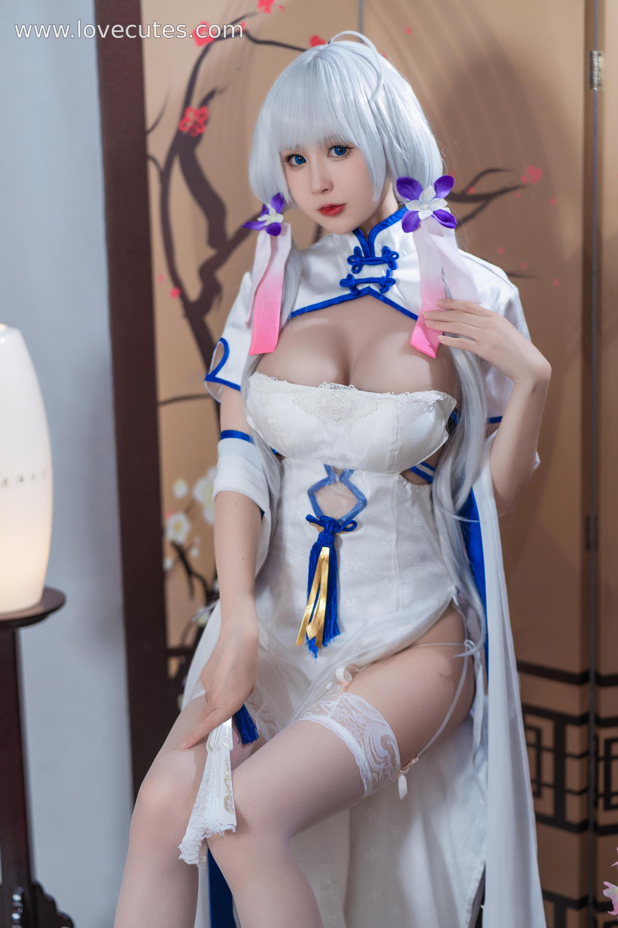 '[cosplay] Tây Viên Tự Nam Ca - Hình tượng 'Quang Huỳnh' trong tà áo dài: Sự hòa quyện giữa áo dài phương Đông và nhân vật hạm đội, thể hiện vẻ đẹp thanh lịch và quyến rũ 24P'
