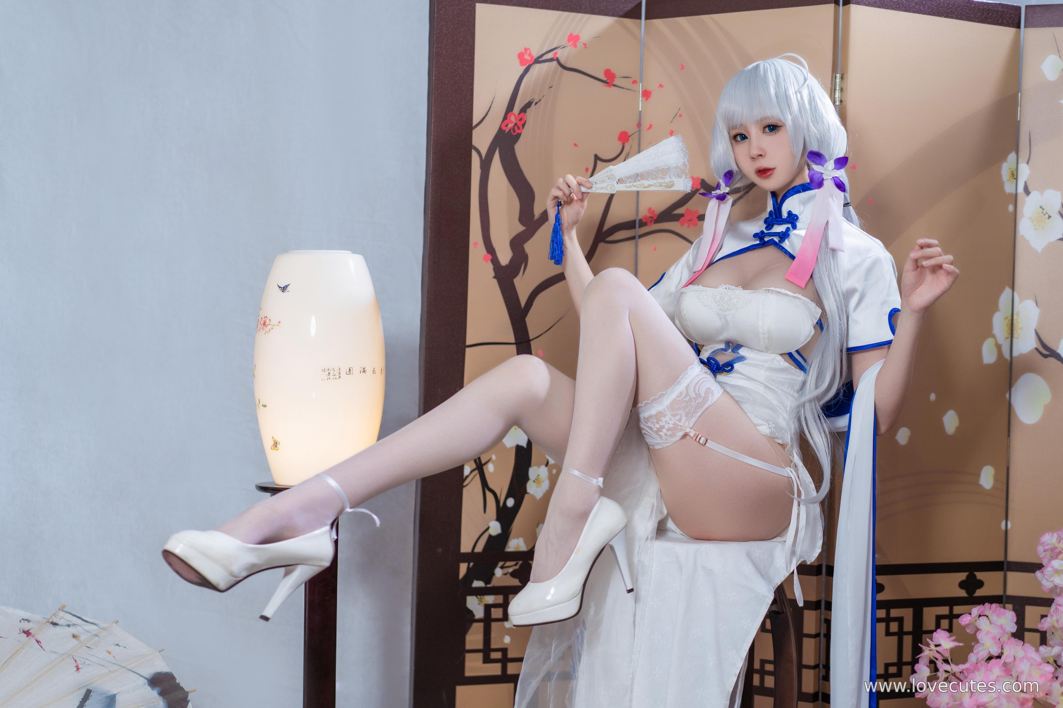 '[cosplay] Tây Viên Tự Nam Ca - Hình tượng 'Quang Huỳnh' trong tà áo dài: Sự hòa quyện giữa áo dài phương Đông và nhân vật hạm đội, thể hiện vẻ đẹp thanh lịch và quyến rũ 24P'