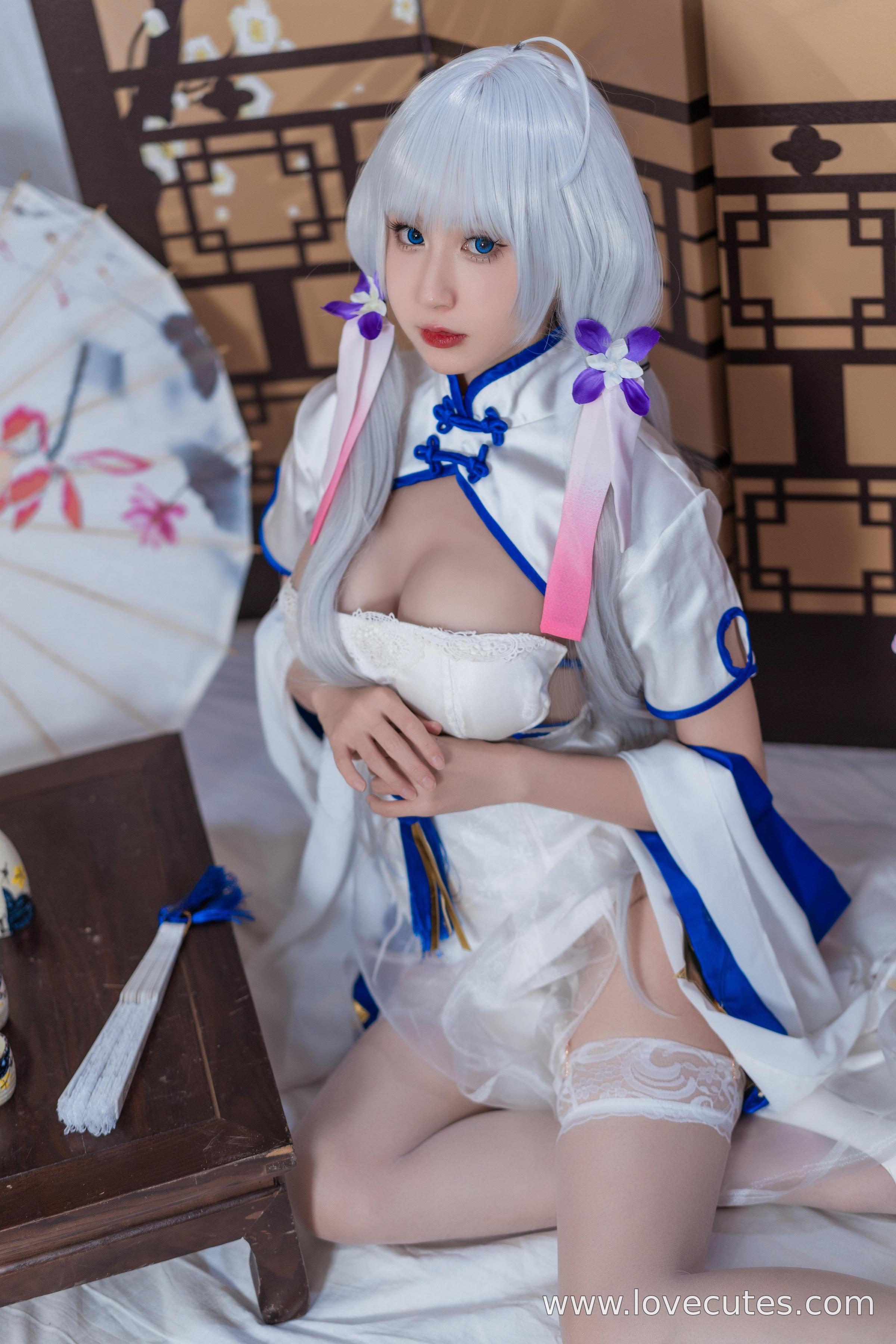 '[cosplay] Tây Viên Tự Nam Ca - Hình tượng 'Quang Huỳnh' trong tà áo dài: Sự hòa quyện giữa áo dài phương Đông và nhân vật hạm đội, thể hiện vẻ đẹp thanh lịch và quyến rũ 24P'