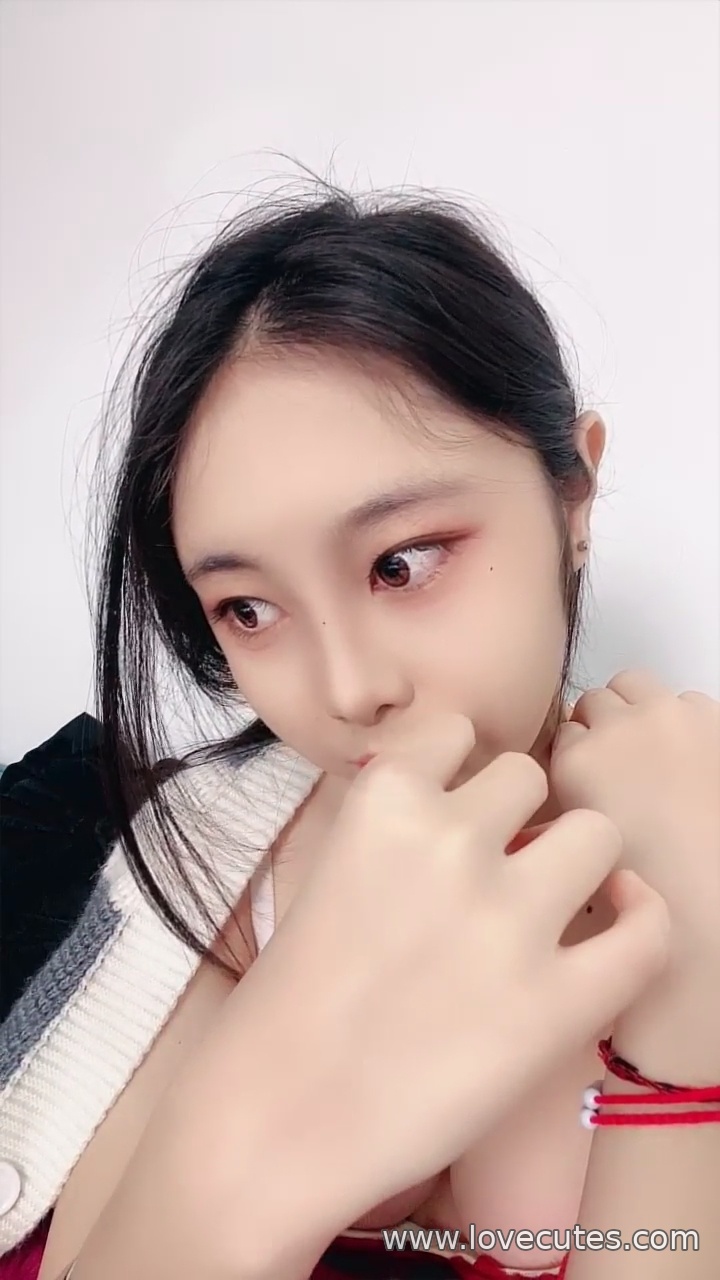 秦瑶 - Bộ Ảnh Chủ Đề Đồng Phục Học Viện: Sự Đối Lập Quyến Rũ Giữa Làn Da Trắng Sáng Và Phong Cách Thanh Xuân, Tension Gợi Cảm Dưới Vẻ Ngoài Ngọt Ngào 27P+5V