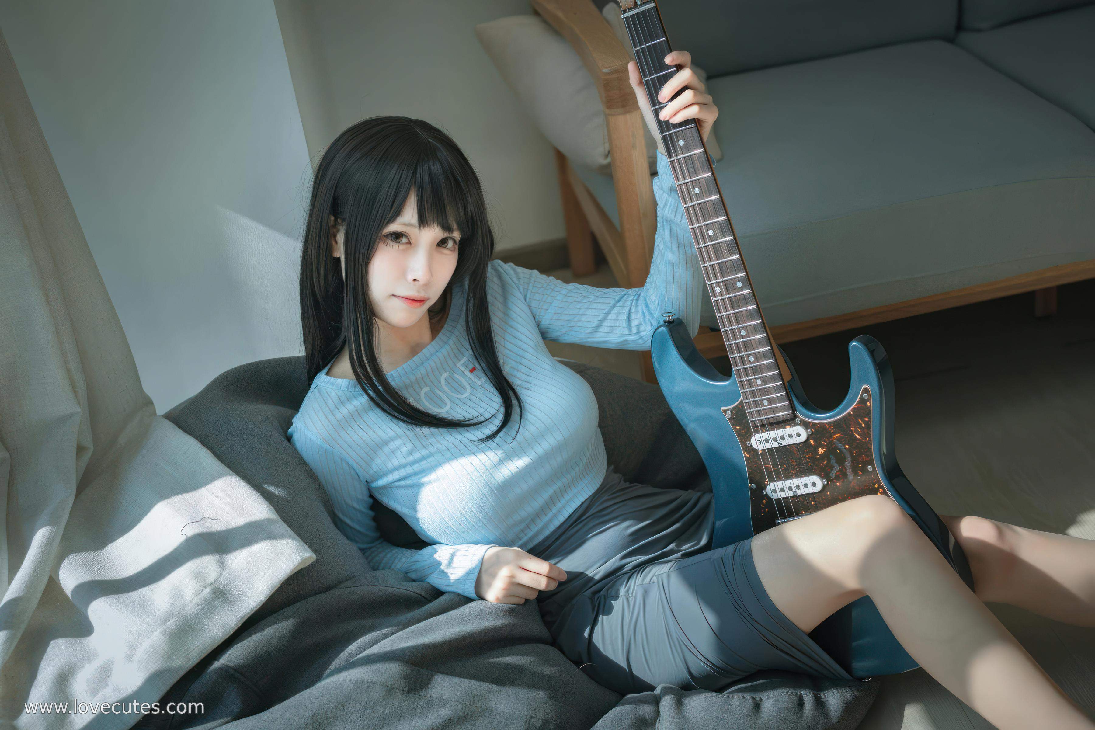 【コスプレ】三無人型 - 吉他妹妹：オリジナルギター少女スタイル再現 音楽テーマとステージ感の融合 自然な雰囲気でのキャラクター表情と青春感の表現 24P