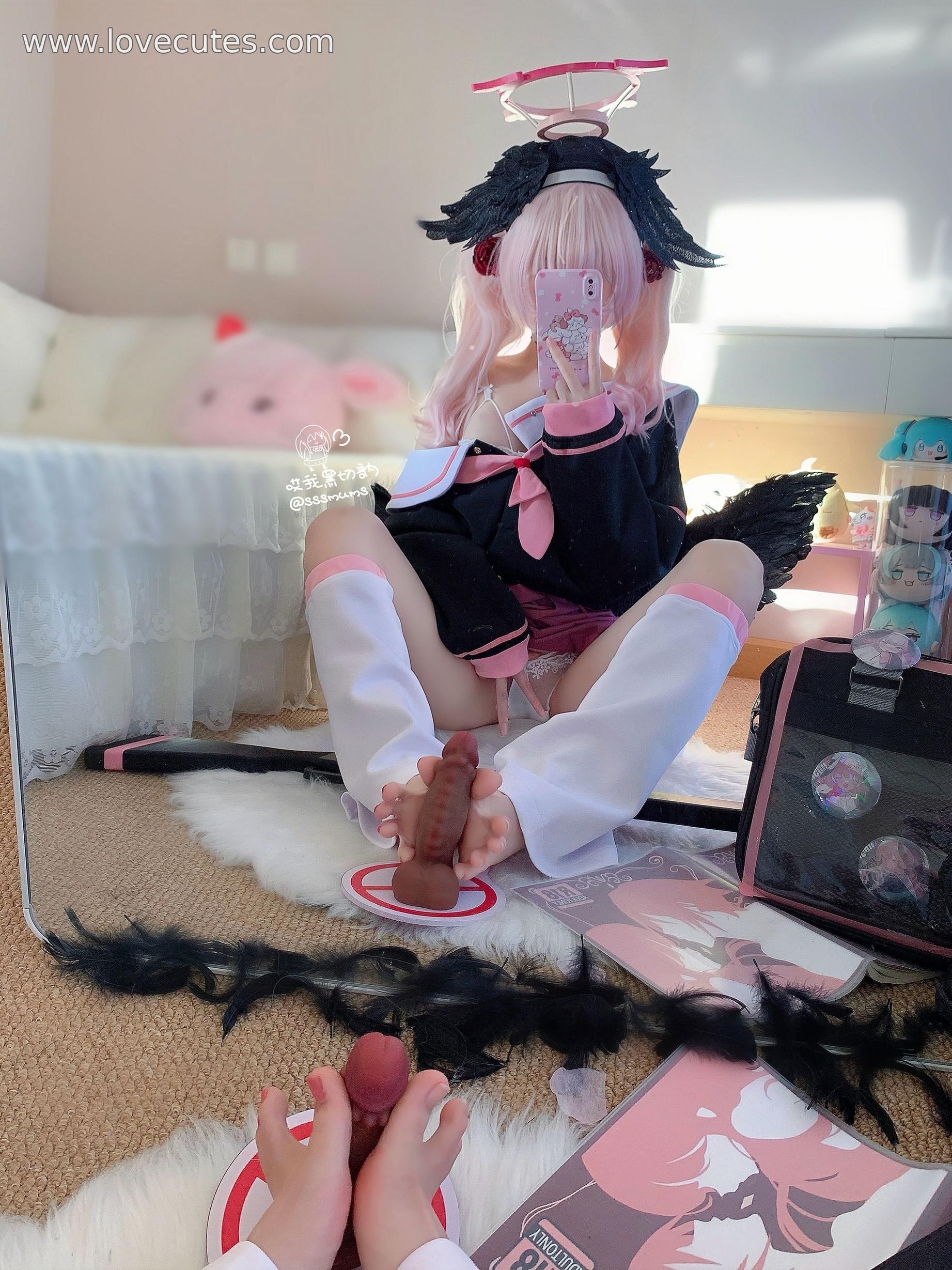 [cosplay] 哎我黑切呐 - 下江小春：蔚蓝档案角色制服造型还原 校园JK风格与人物气质呈现 简洁场景突出角色氛围与神态 含46P3V