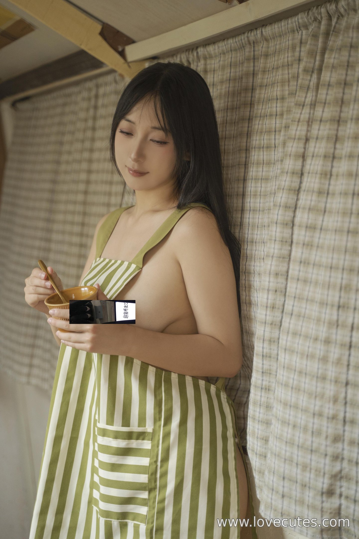 私房] 浅安安 - 青春の味わい：柔らかな雰囲気の親密な視点での私房撮影 清らかさとセクシーさのコントラスト 80P