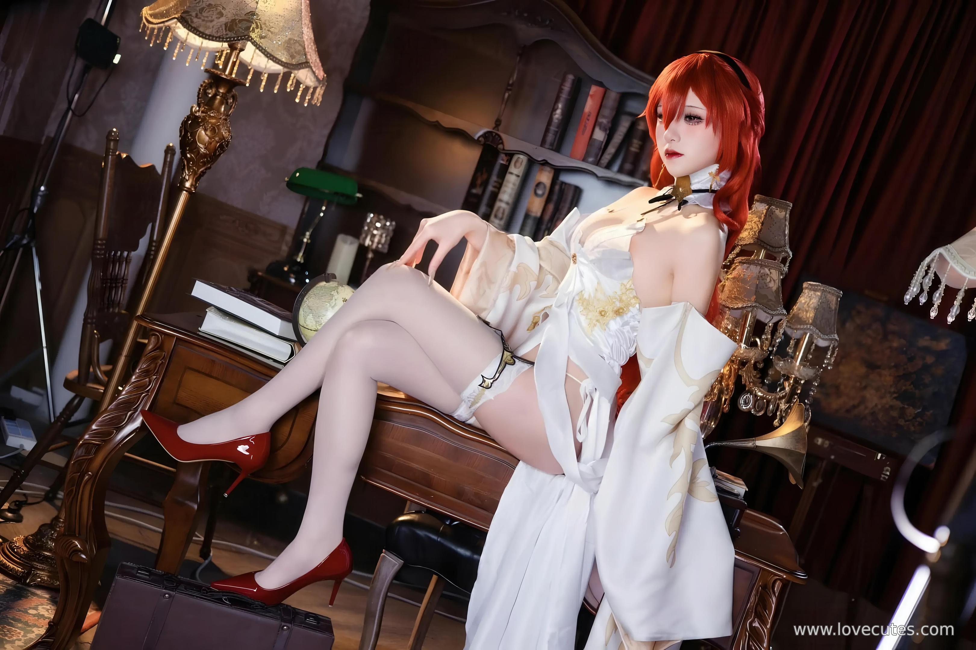 Cosplay] Shuangmu Fusu - Honkai: Star Rail Herta: Character Design Restoration, Sci-Fi Costume and Composed Aura Presentation, Simple Scenes Highlighting Character Expressions and Atmosphere, 30P