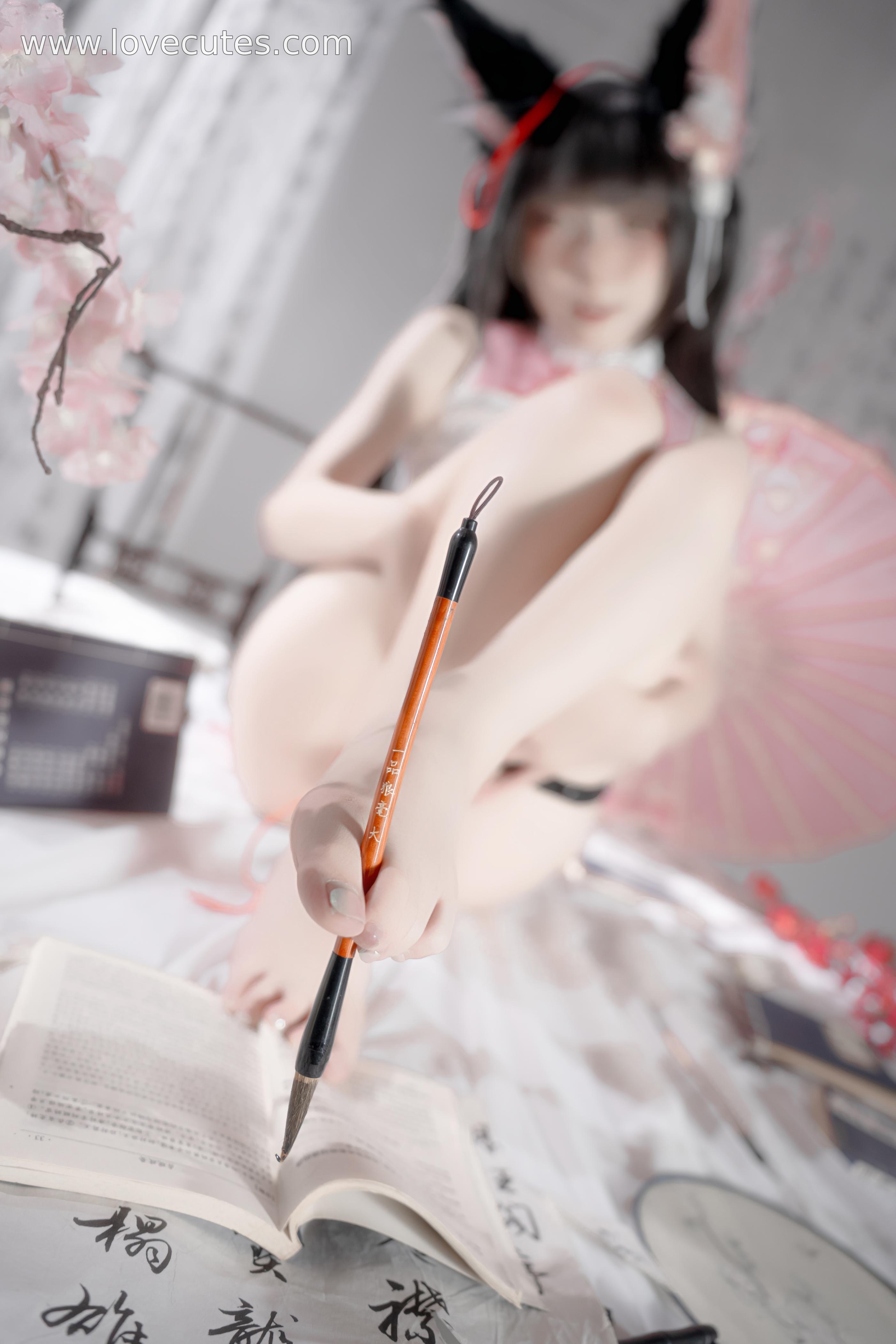 [Ảnh] Giấy Ngọc Etsu_ko - Chân Dung Tình Yêu: Không Gian Ánh Sáng Mềm Mại Với Váy Trắng Cổ Trang, Đôi Chân Ngọc Nổi Bật, Đường Cong Đôi Chân Rất Ấn Tượng 31P