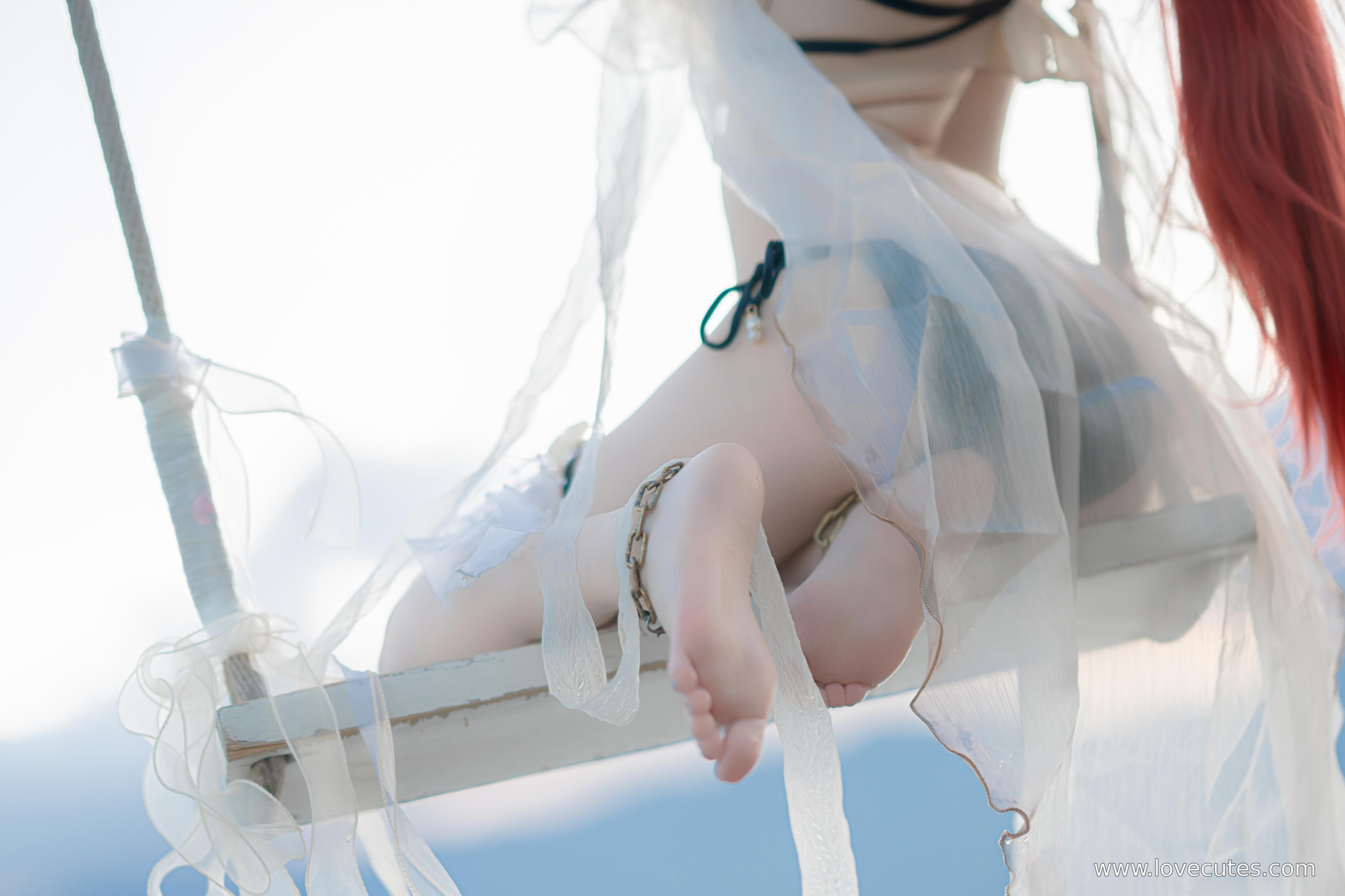 [Ảnh] Giấy Ngọc Etsu_ko - Chân Dung Tình Yêu: Không Gian Ánh Sáng Mềm Mại Với Váy Trắng Cổ Trang, Đôi Chân Ngọc Nổi Bật, Đường Cong Đôi Chân Rất Ấn Tượng 31P