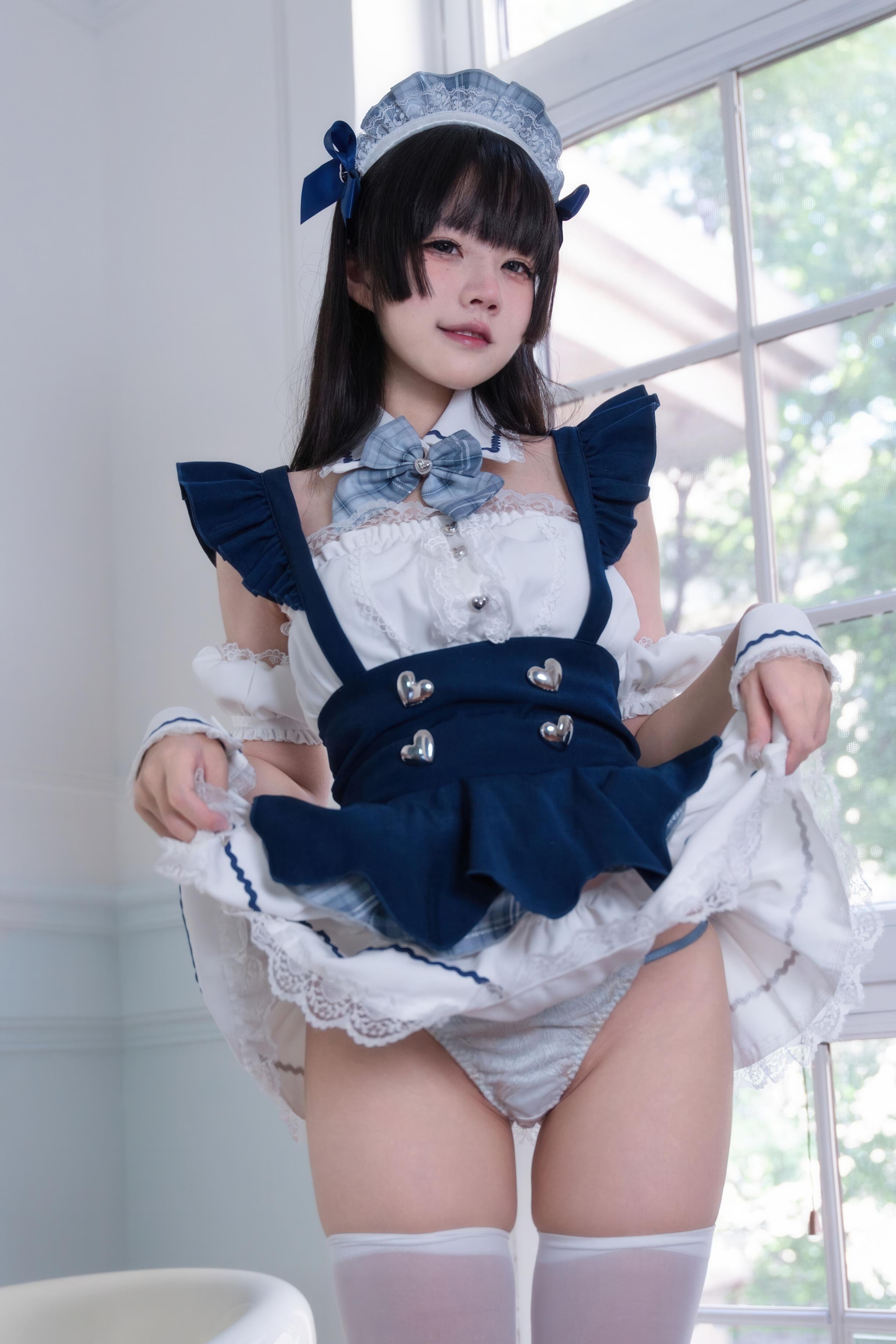 [cosplay] 清水凪 - 女仆服务主题：白丝加持的甜系女仆氛围 清纯可爱感拉满 68P