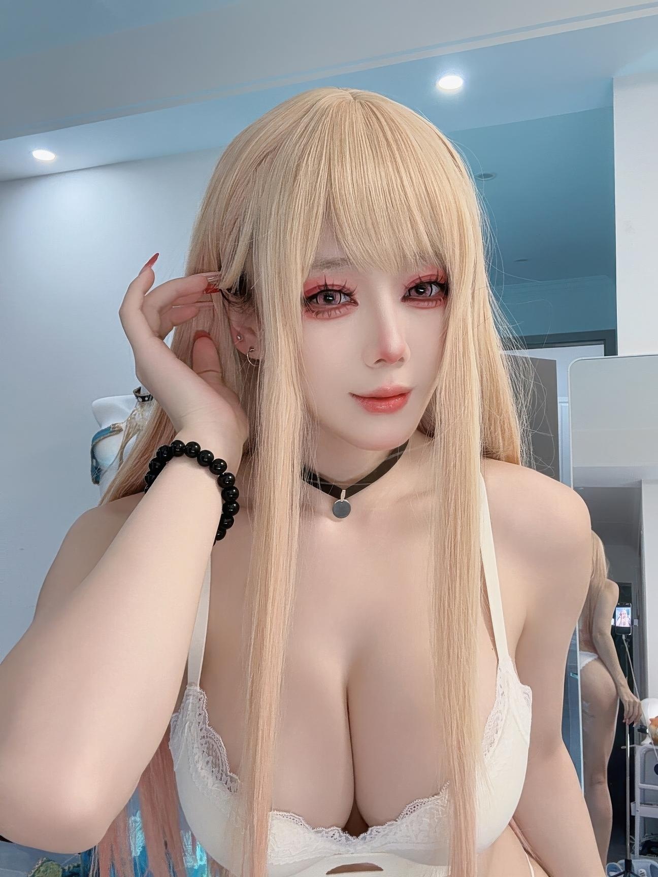 [cosplay] 九言 - 喜多川海梦：JK制服与内衣造型切换 甜辣还原度在线 美乳曲线很吸睛 58P5V