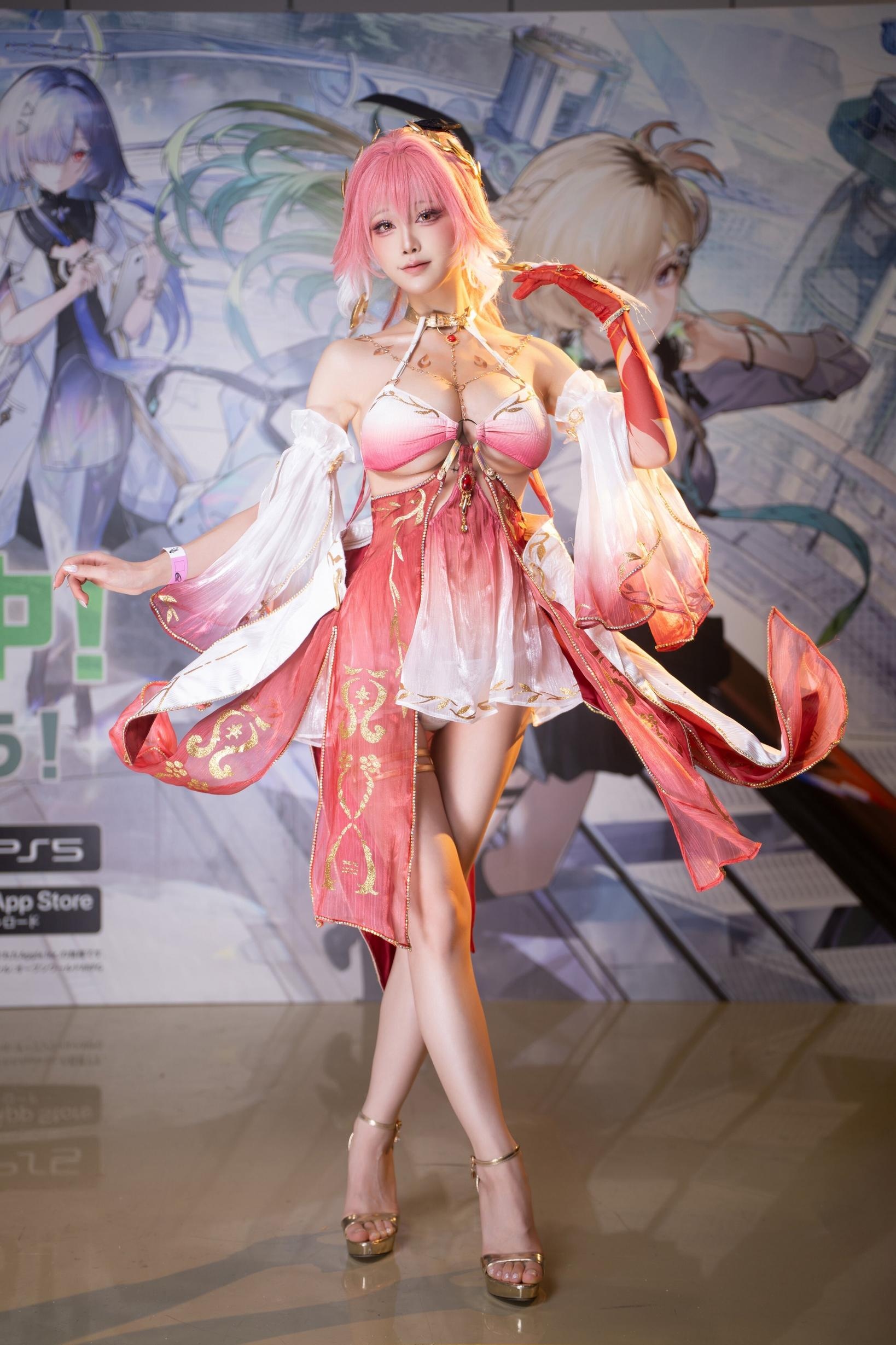 '[cosplay] 水淼Aqua - 鸣潮长离C107: Ảnh Thực Tế Tại Triển Lãm, Không Khí Sống Động 29P'