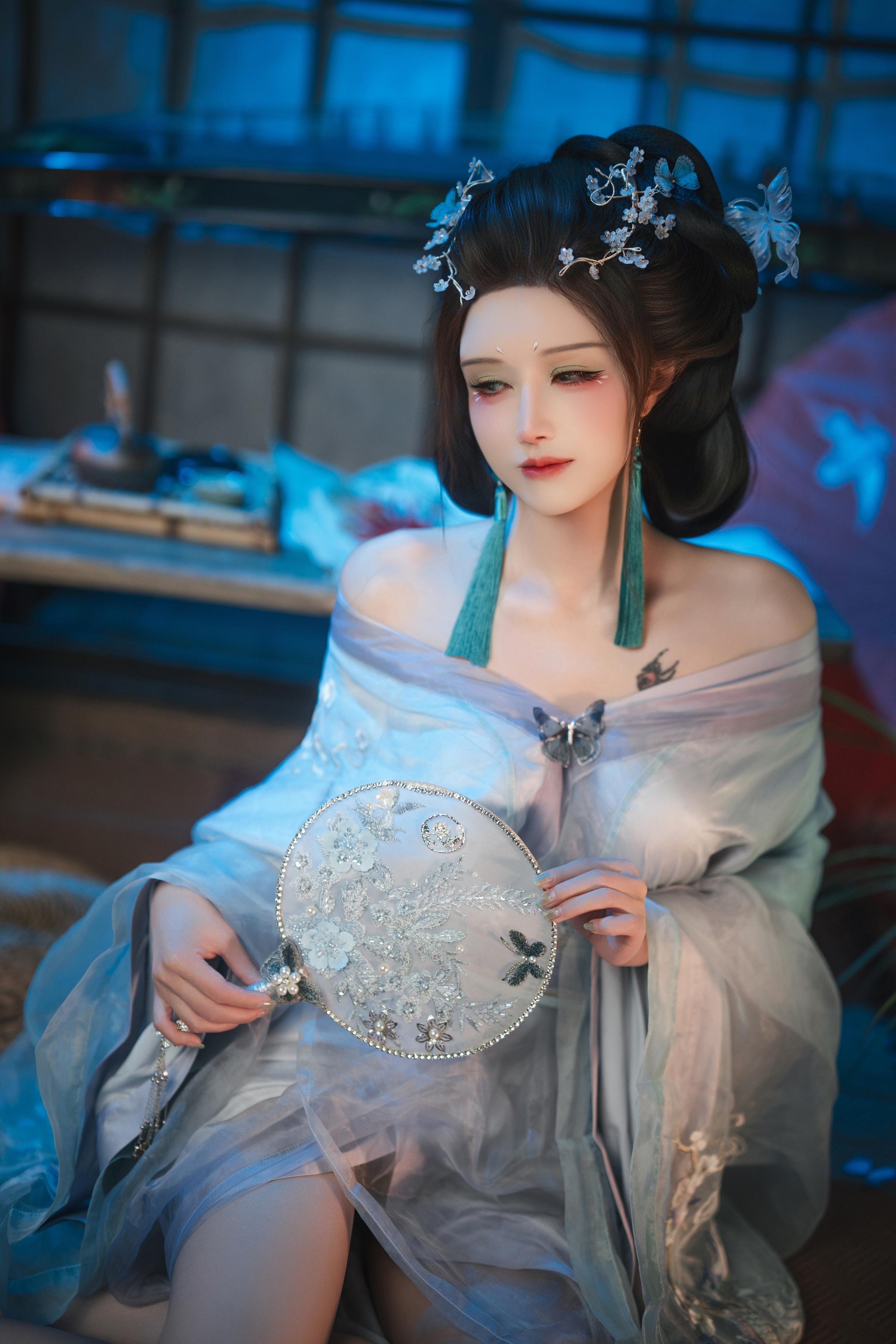 [คอสเพลย์] 鹿八岁 - ฝันแห่งผีเสื้อ碎: บรรยากาศอันงดงามในชุดโบราณ สวยงามและกล้าหาญ 195P1V