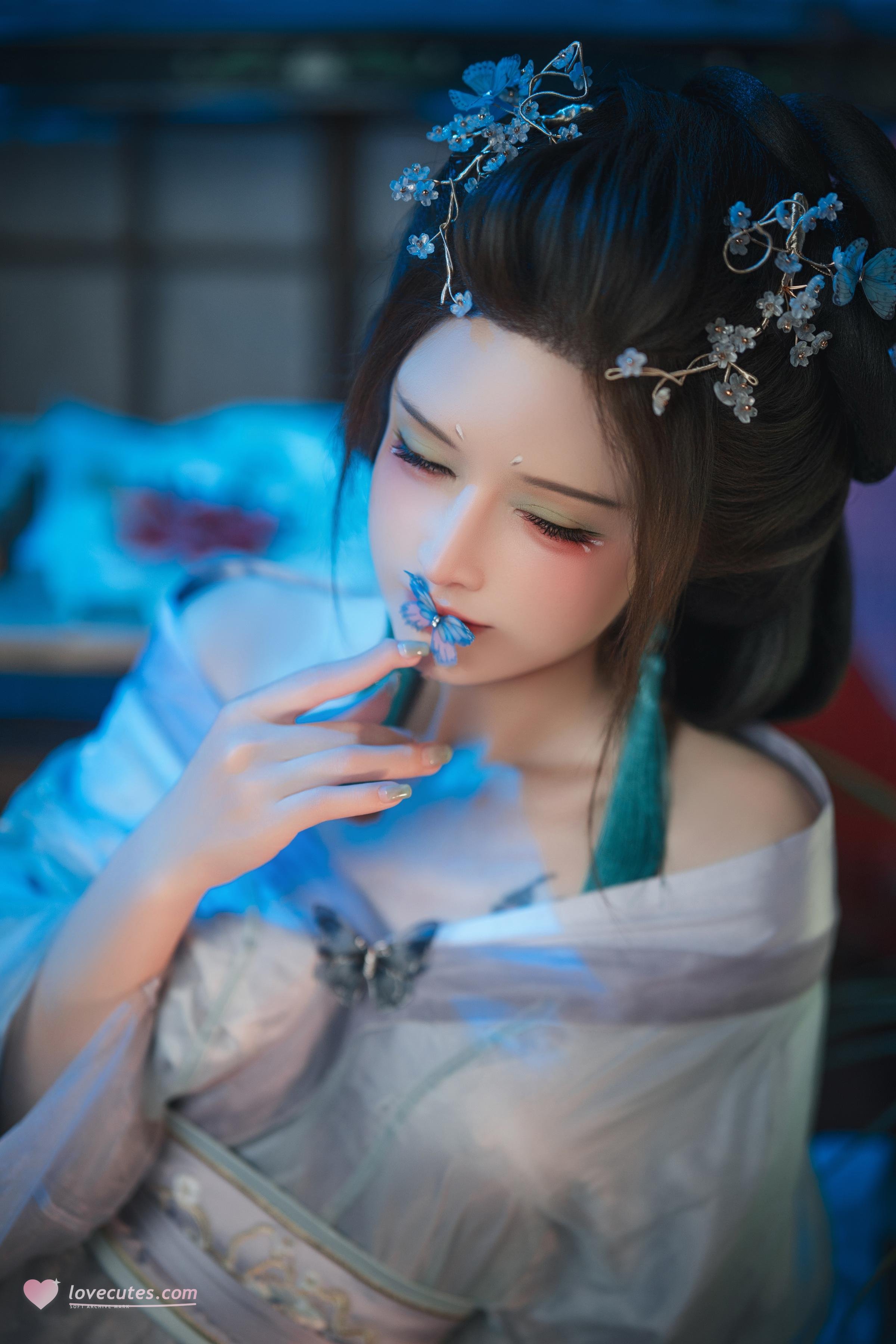 [คอสเพลย์] 鹿八岁 - ฝันแห่งผีเสื้อ碎: บรรยากาศอันงดงามในชุดโบราณ สวยงามและกล้าหาญ 195P1V