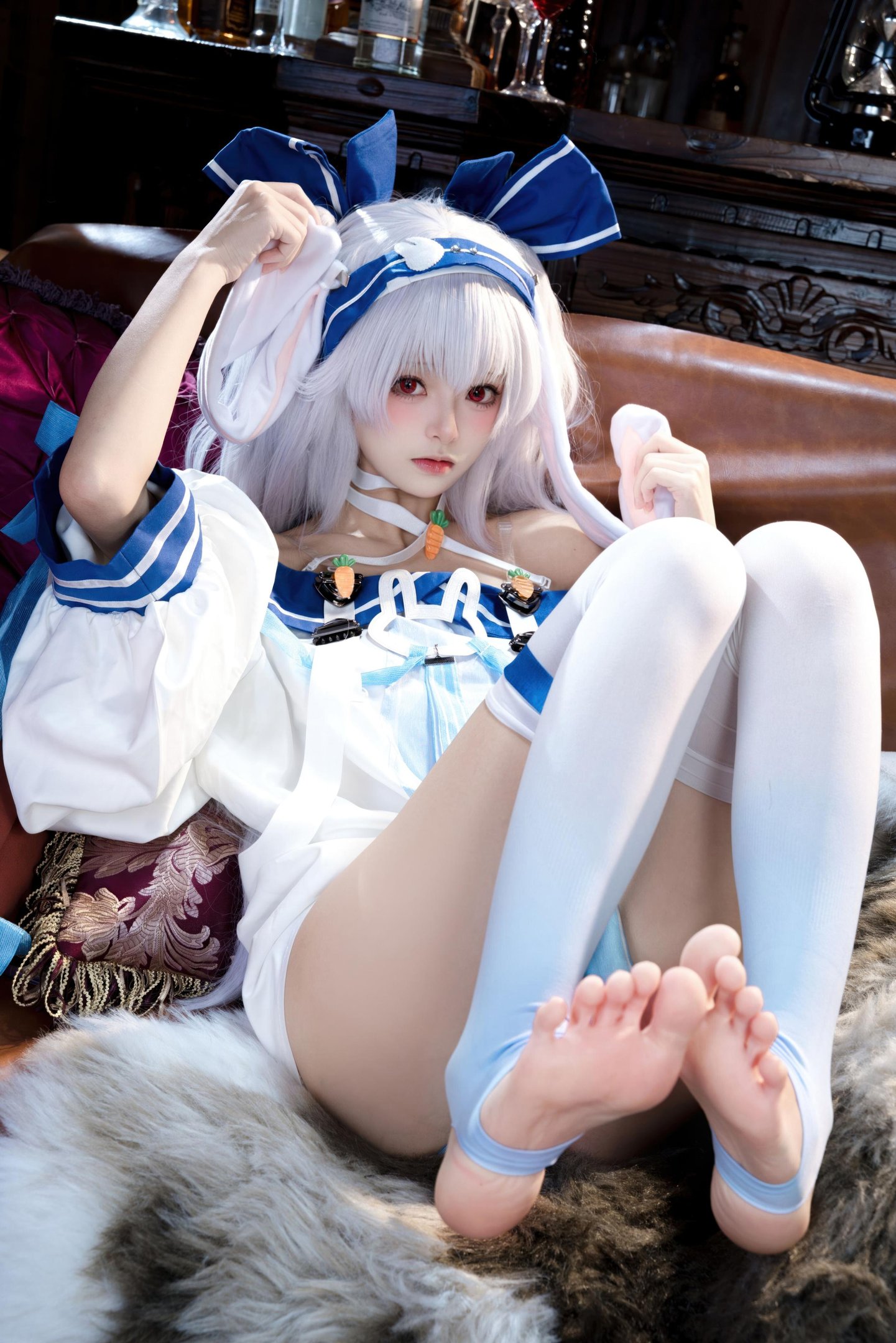 [cosplay] 九柒喵 - 拉菲II：角色还原度在线 白丝与玉足细节很抓眼的少女系cos 46P