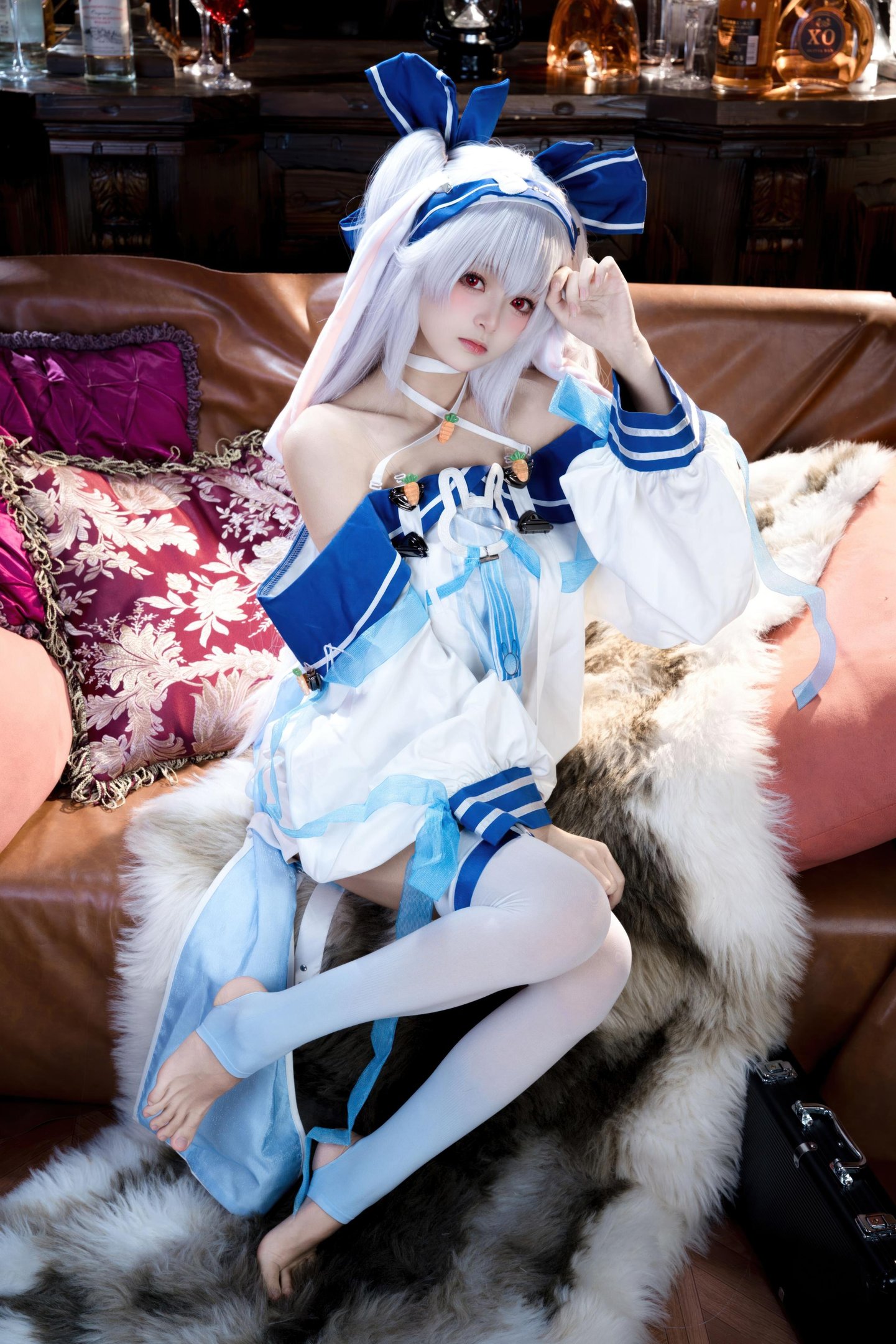 [cosplay] 九柒喵 - 拉菲II：角色还原度在线 白丝与玉足细节很抓眼的少女系cos 46P