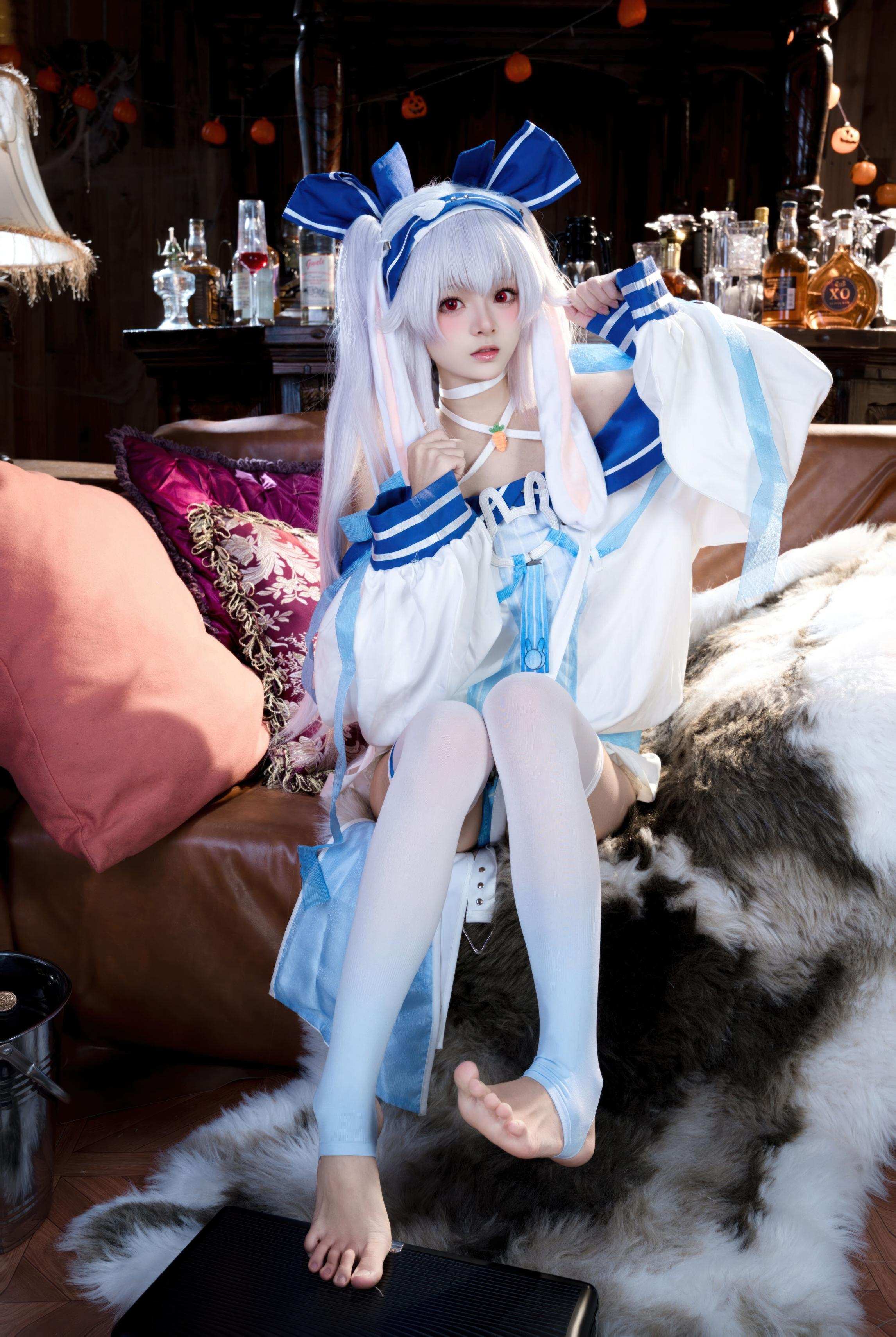 [cosplay] 九柒喵 - 拉菲II：角色还原度在线 白丝与玉足细节很抓眼的少女系cos 46P