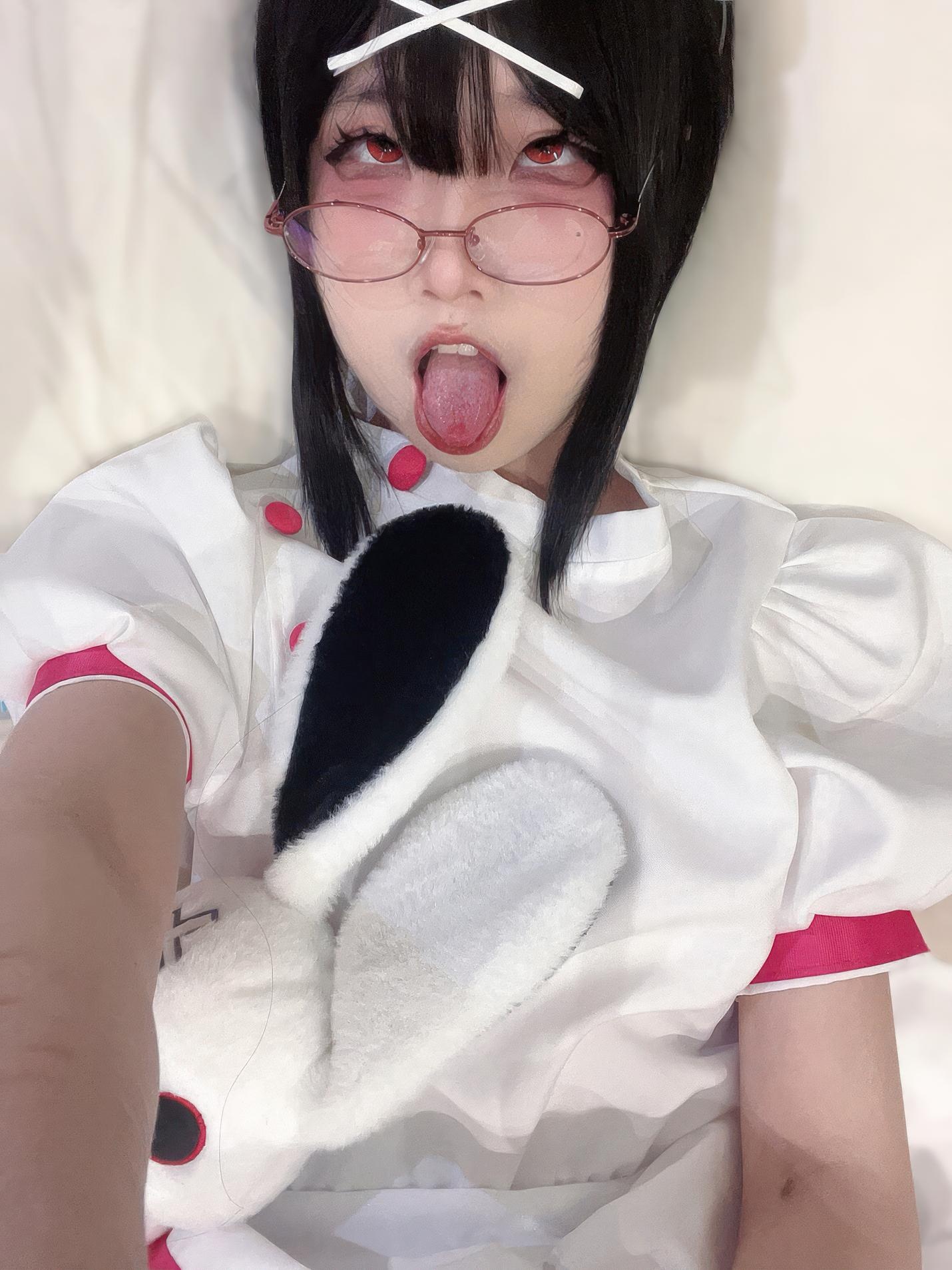 [cosplay] 清水凪 - 夜勤小护士：白丝眼镜护士造型 夜班氛围感下的清纯制服风 31P