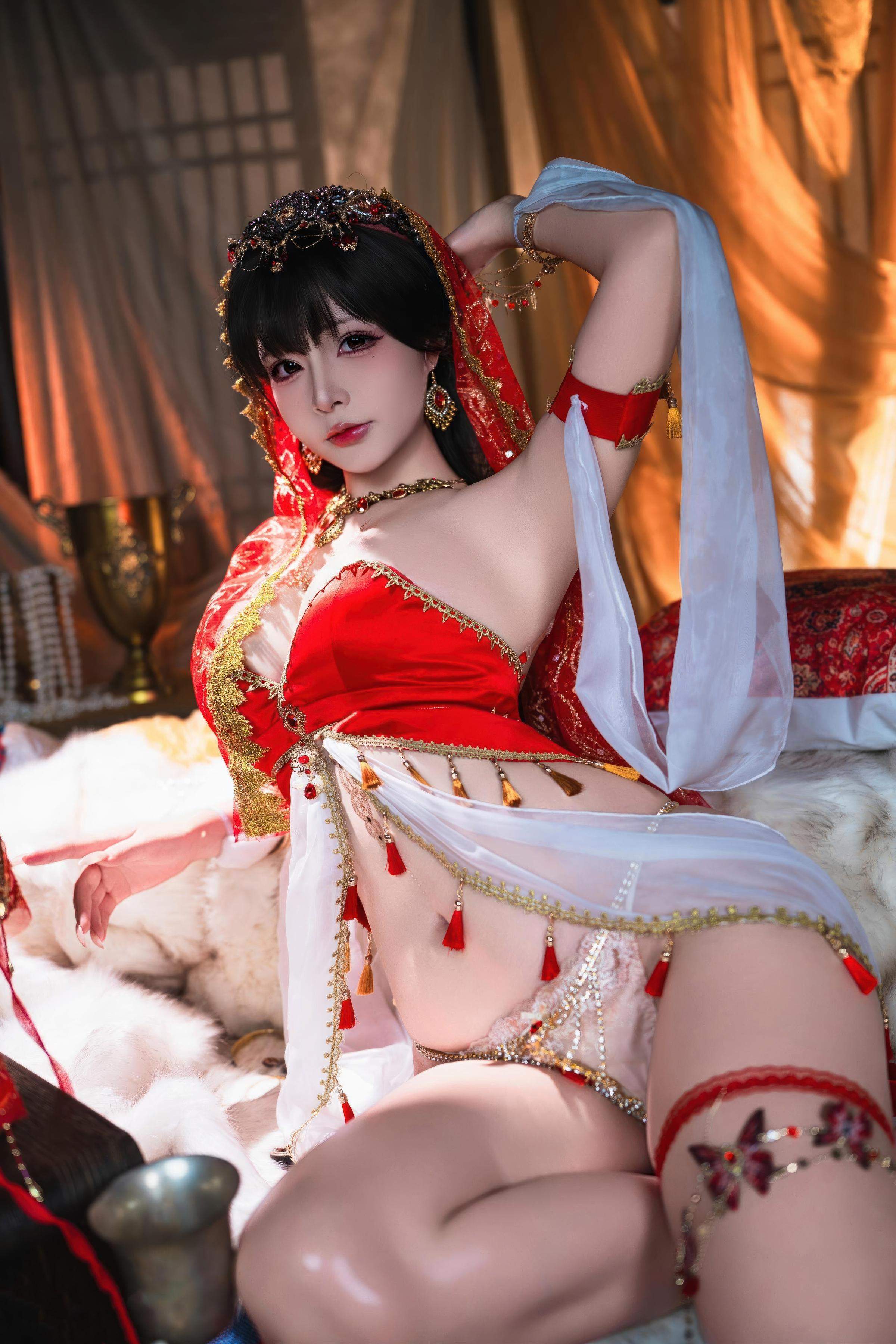 [写真] yuuhui玉汇 - Lâu Lan Huyễn Mộng: Diễn Xuất Mơ Màng Dưới Cảnh Quan Cổ Điển, Đường Cong Đẹp và Vẻ Đằm Thắm Quyến Rũ 126P3V