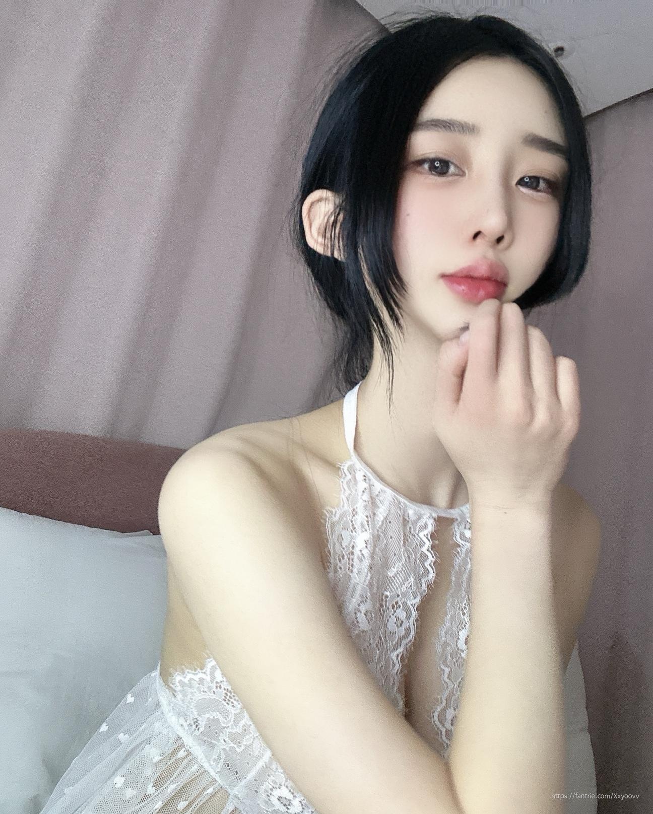 [私房] 묘정 - Slíp: Váy ngủ ren tạo không gian riêng tư dịu dàng, cảm giác thiếu nữ trưởng thành và chi tiết nổi bật 56P7V