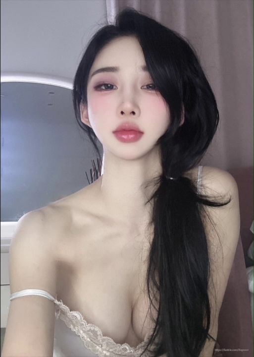 [Private] Myojung - Slip: Lace Nightgown Creates a Soft Private Atmosphere with Eye-Catching Mature Girl Vibes and Details 56P7V