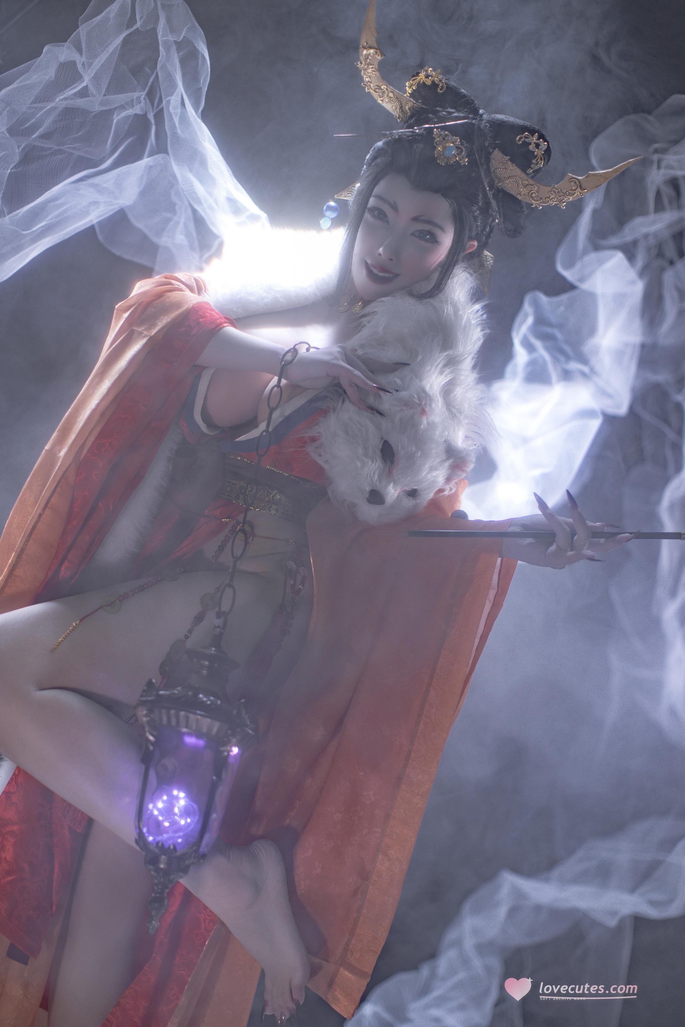 [cosplay] 钛合金TiTi - 无常狐：烟雾缭绕下的狐系古风造型 妖冶冷艳气质与华丽服饰呈现 91P