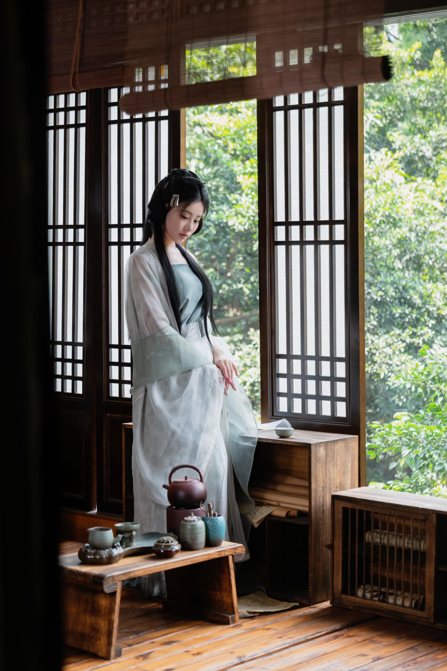 [Ảnh] Nnian - 浣溪沙: Áo Gấm Mỏng Manh, Vẻ Đẹp Quyến Rũ Từ Cửa Sổ Gỗ, Phong Cách Cổ Điển 80P