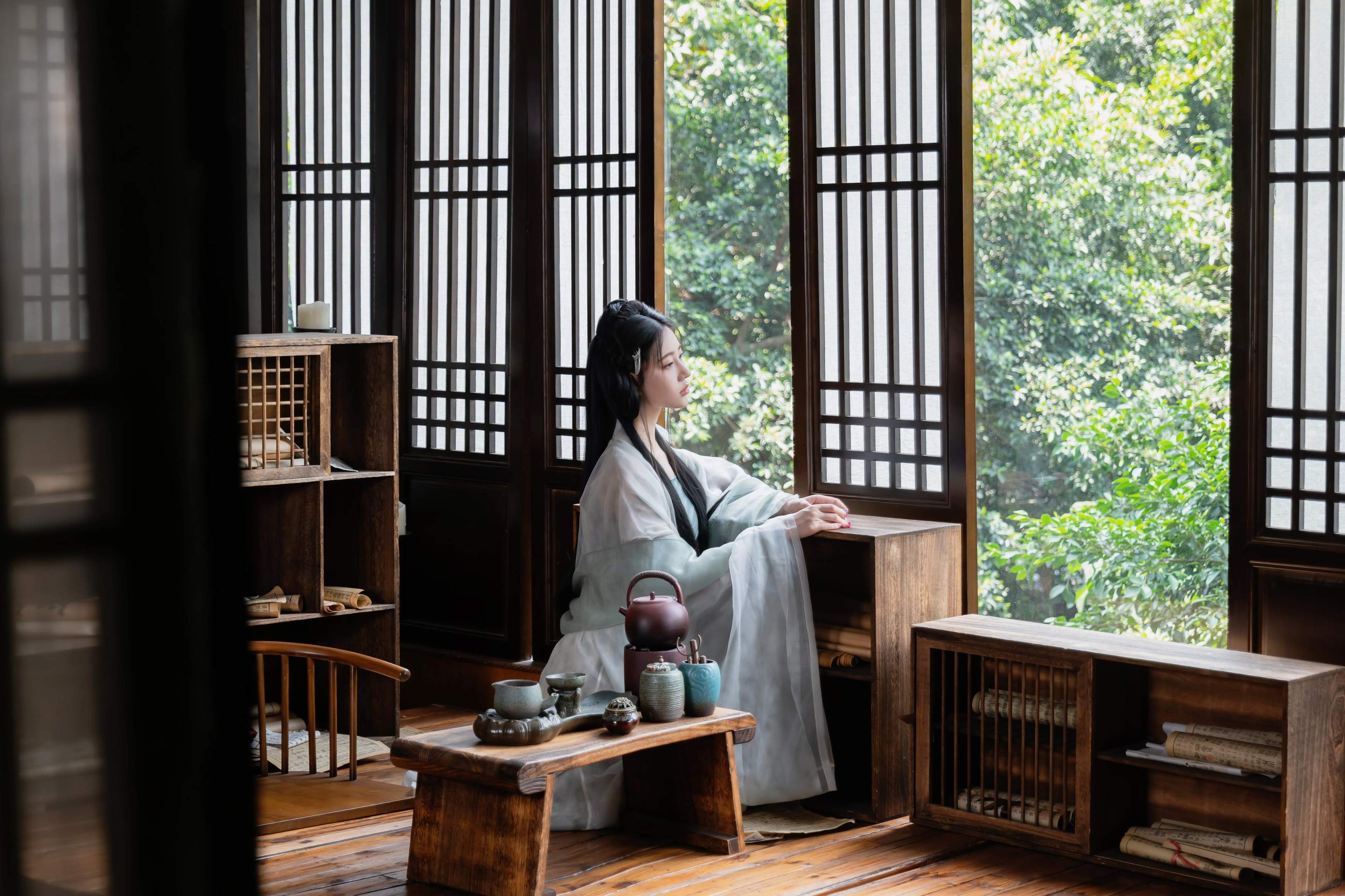 [Ảnh] Nnian - 浣溪沙: Áo Gấm Mỏng Manh, Vẻ Đẹp Quyến Rũ Từ Cửa Sổ Gỗ, Phong Cách Cổ Điển 80P