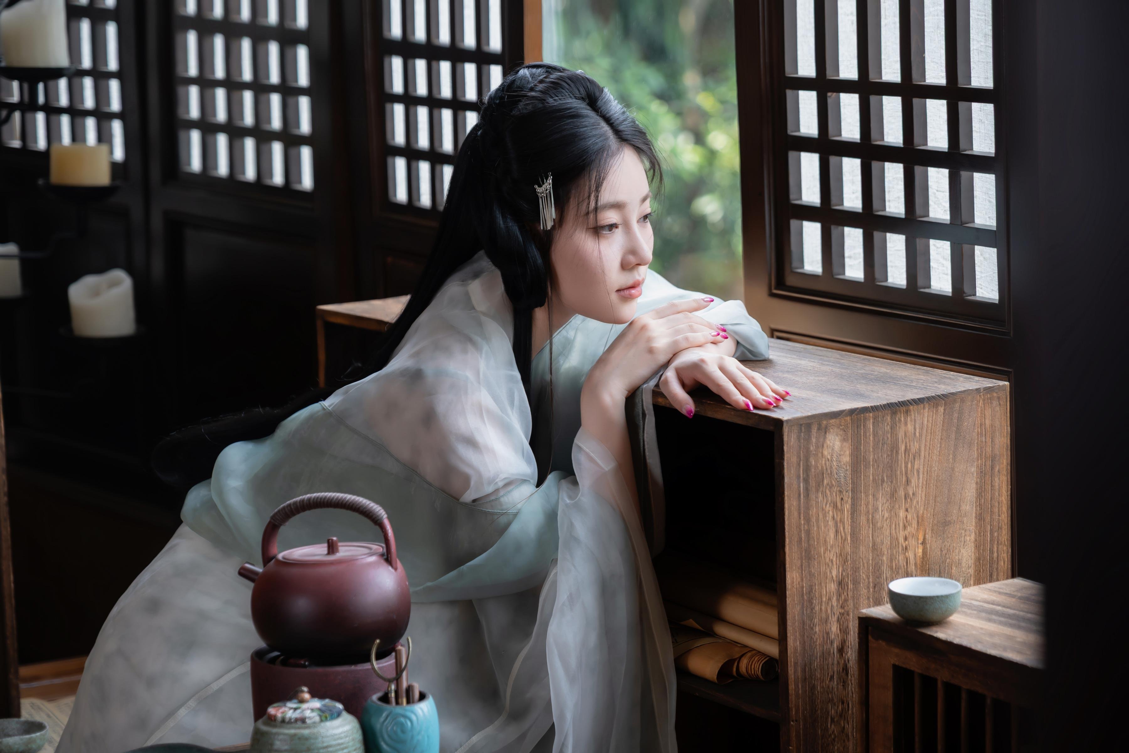 [Ảnh] Nnian - 浣溪沙: Áo Gấm Mỏng Manh, Vẻ Đẹp Quyến Rũ Từ Cửa Sổ Gỗ, Phong Cách Cổ Điển 80P