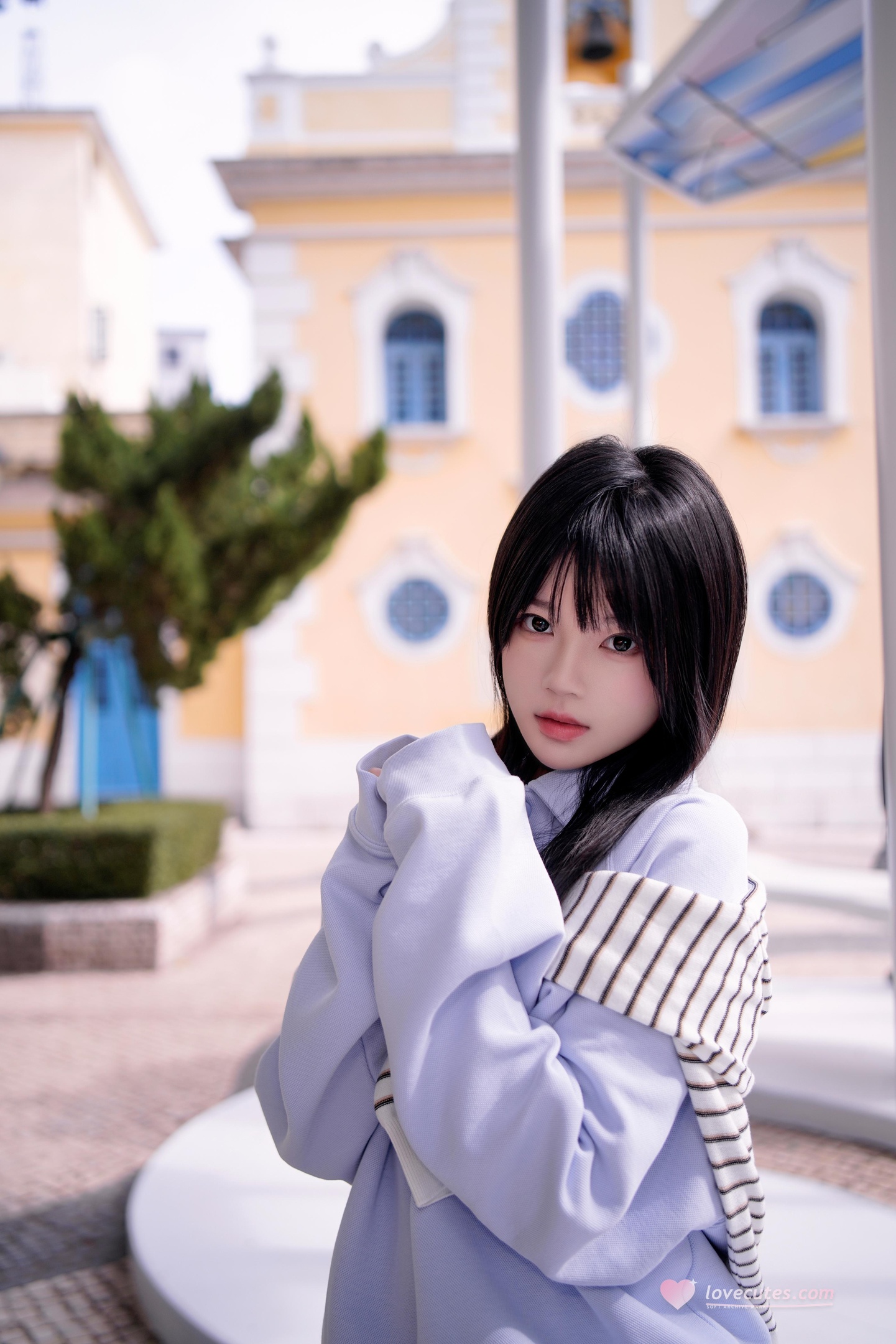 [写真] 桜桃喵 - 蓝：海边街拍蓝色卫衣 白袜美腿清纯写真 20P