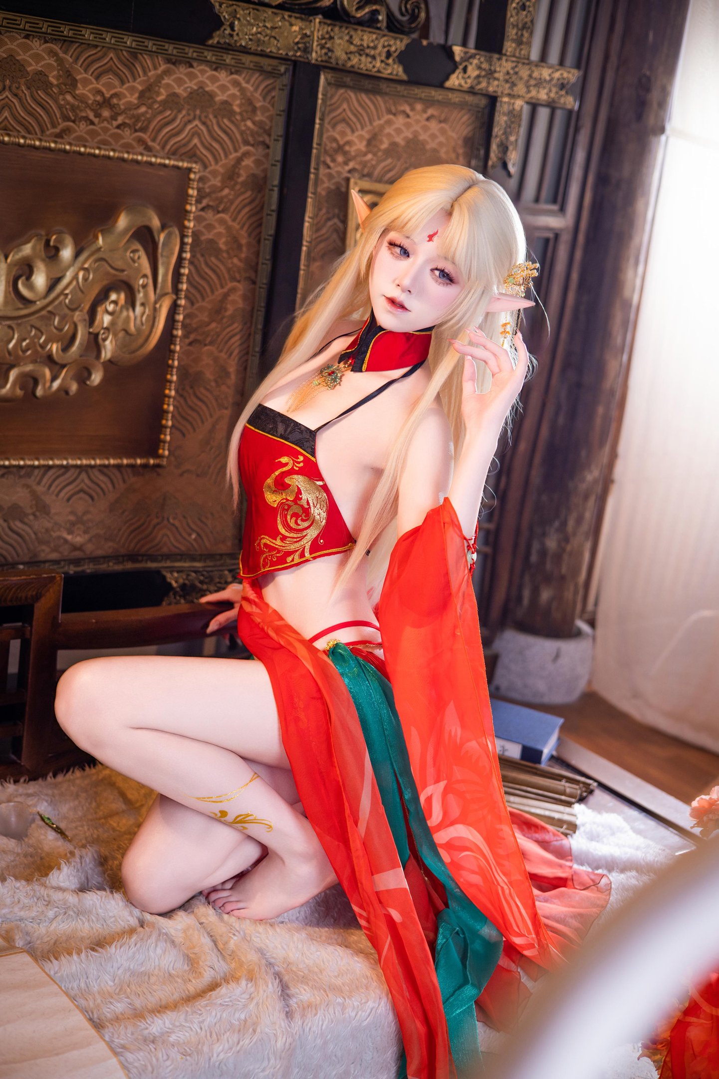 [cosplay] 雙木扶蘇 - 布雷斯特紅古風：紅金禮裝精靈耳 美腿翹臀中式還原 45P