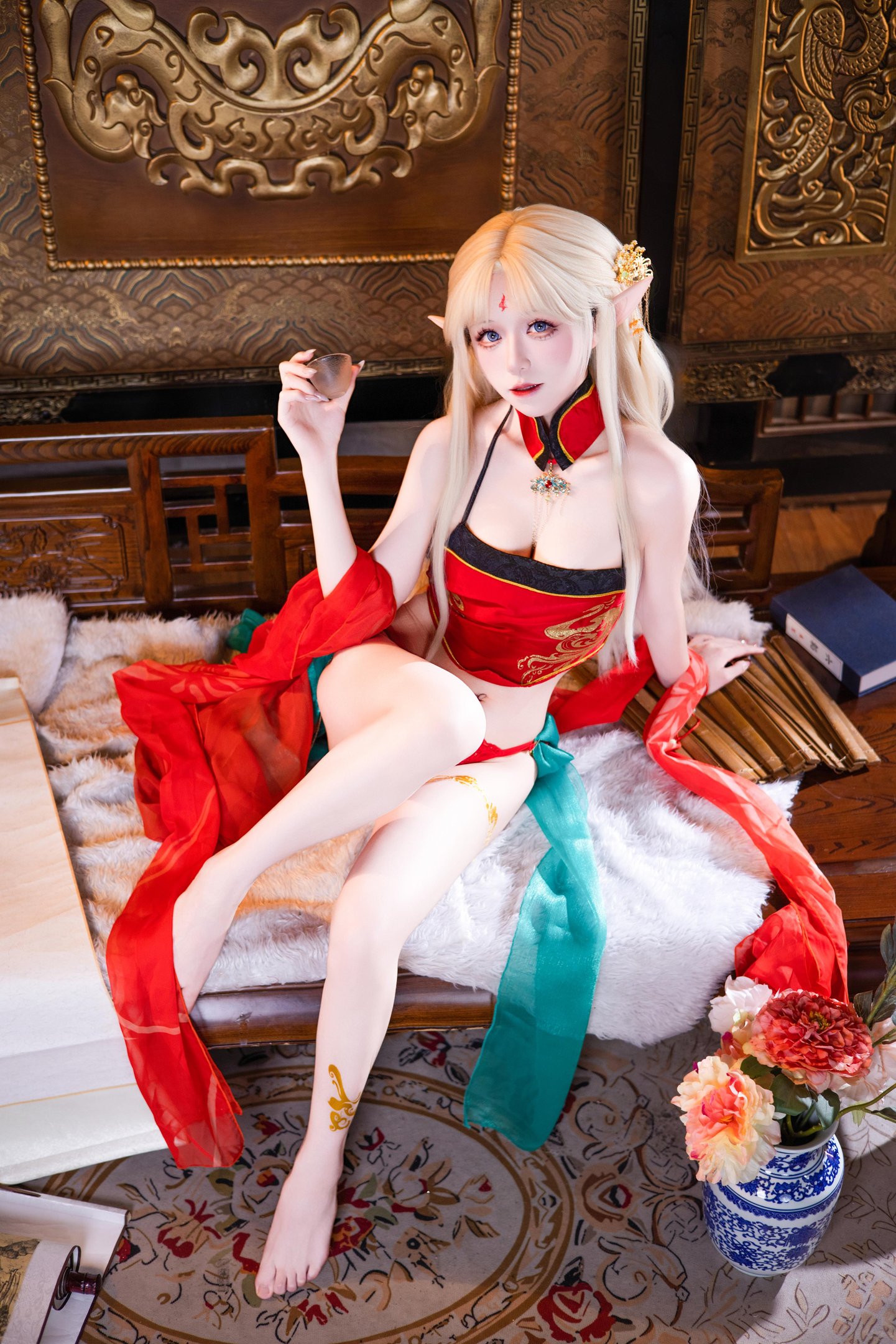[cosplay] 雙木扶蘇 - 布雷斯特紅古風：紅金禮裝精靈耳 美腿翹臀中式還原 45P