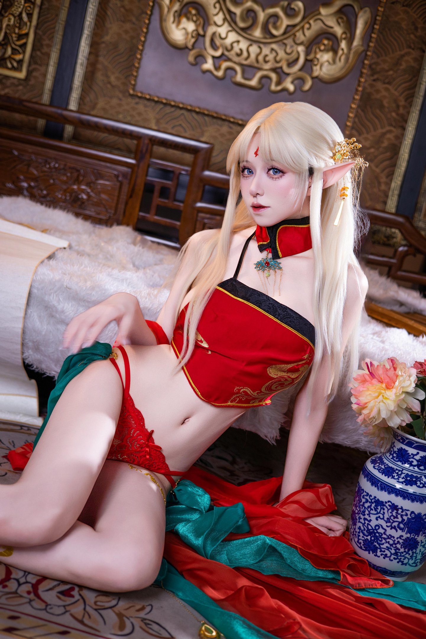 [cosplay] 雙木扶蘇 - 布雷斯特紅古風：紅金禮裝精靈耳 美腿翹臀中式還原 45P