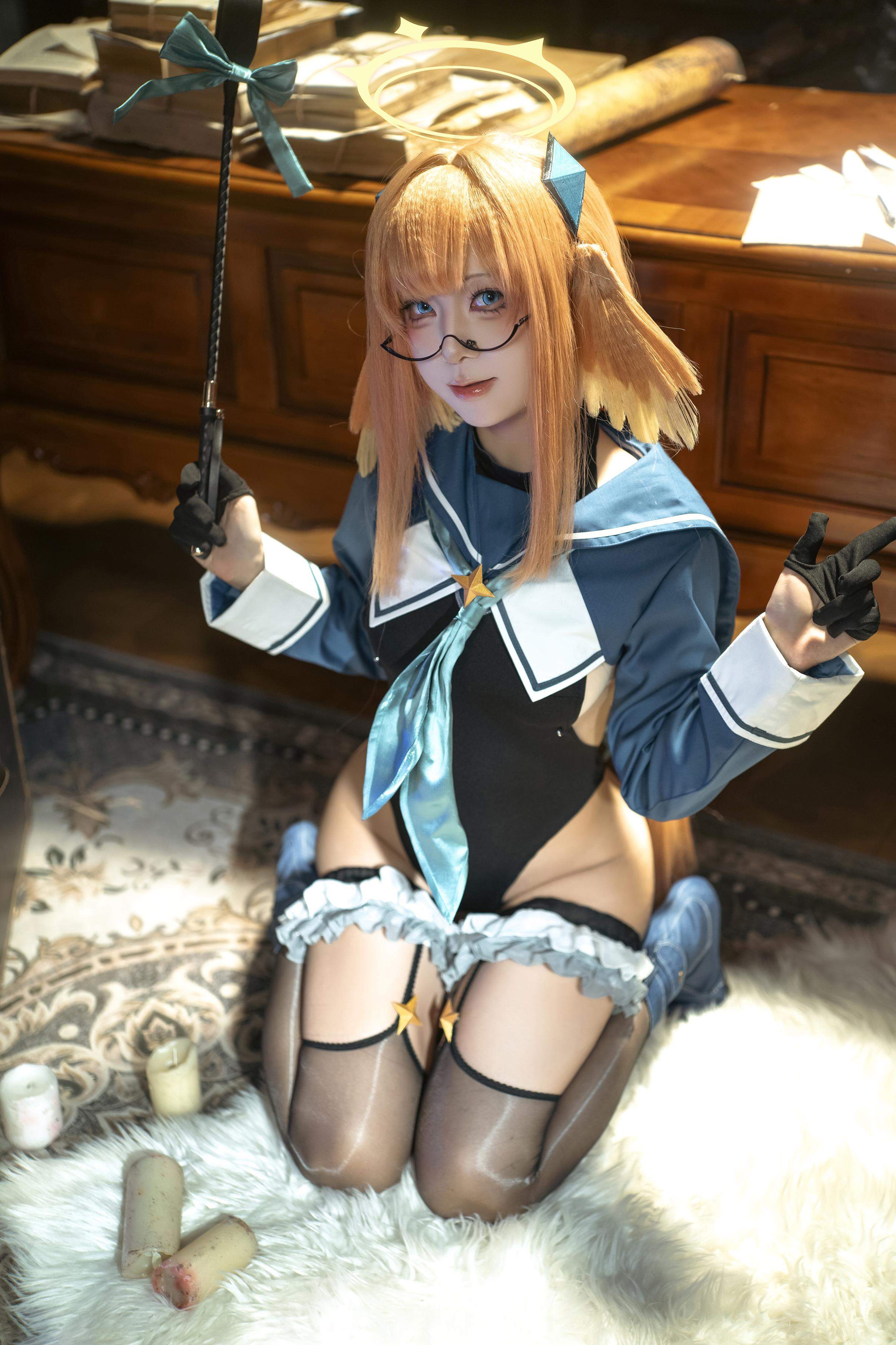 [costume] Vector Fish - Blue Archive Shimeko: Thư viện Kính Ánh Sáng, Váy Cao Xẻ, 50P