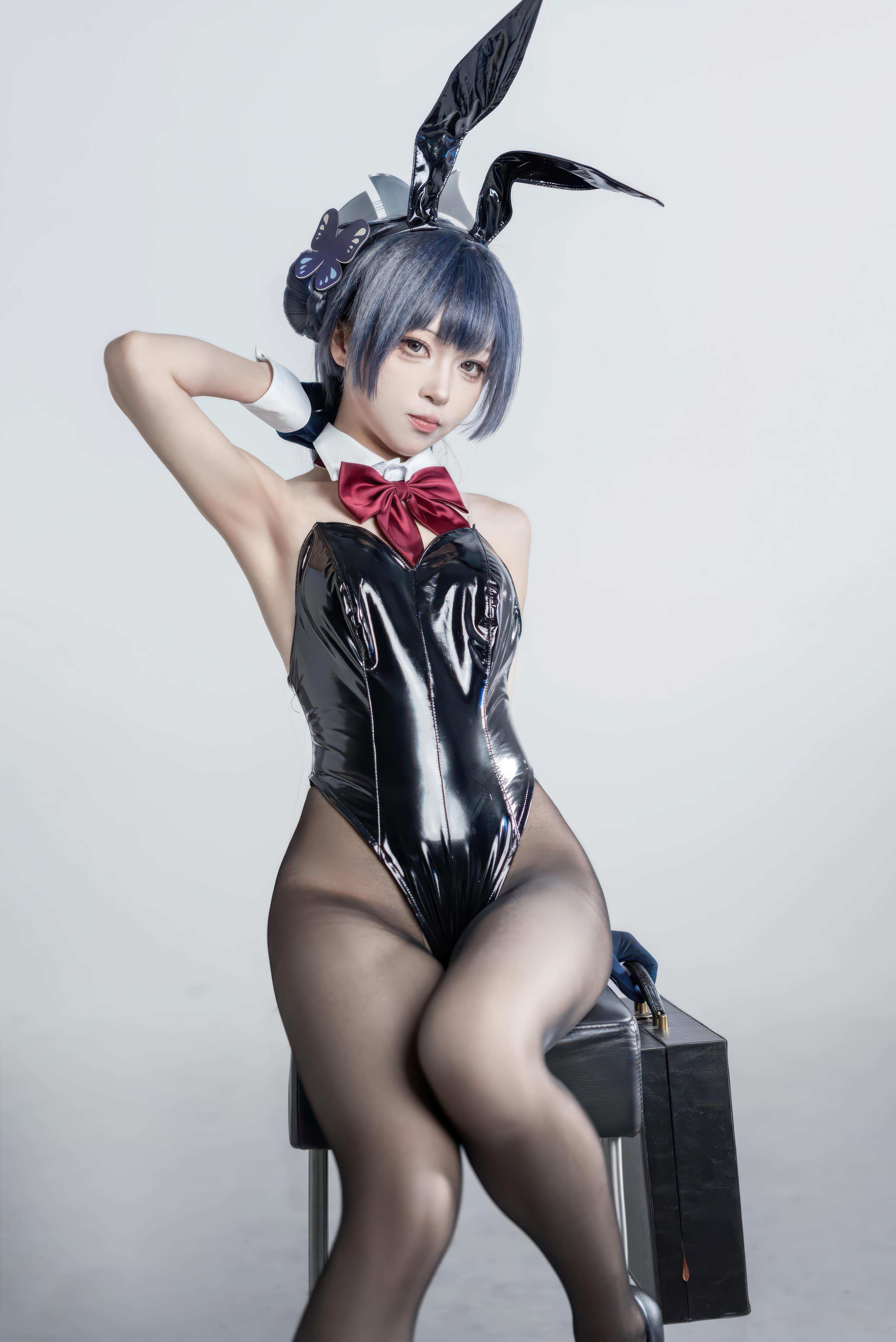 [costume] Vector Fish - Huyết Tử Thỏ Nữ: Thỏ Nữ Cao Gót Đen, Đùi Cong Ngực Đẹp 28P