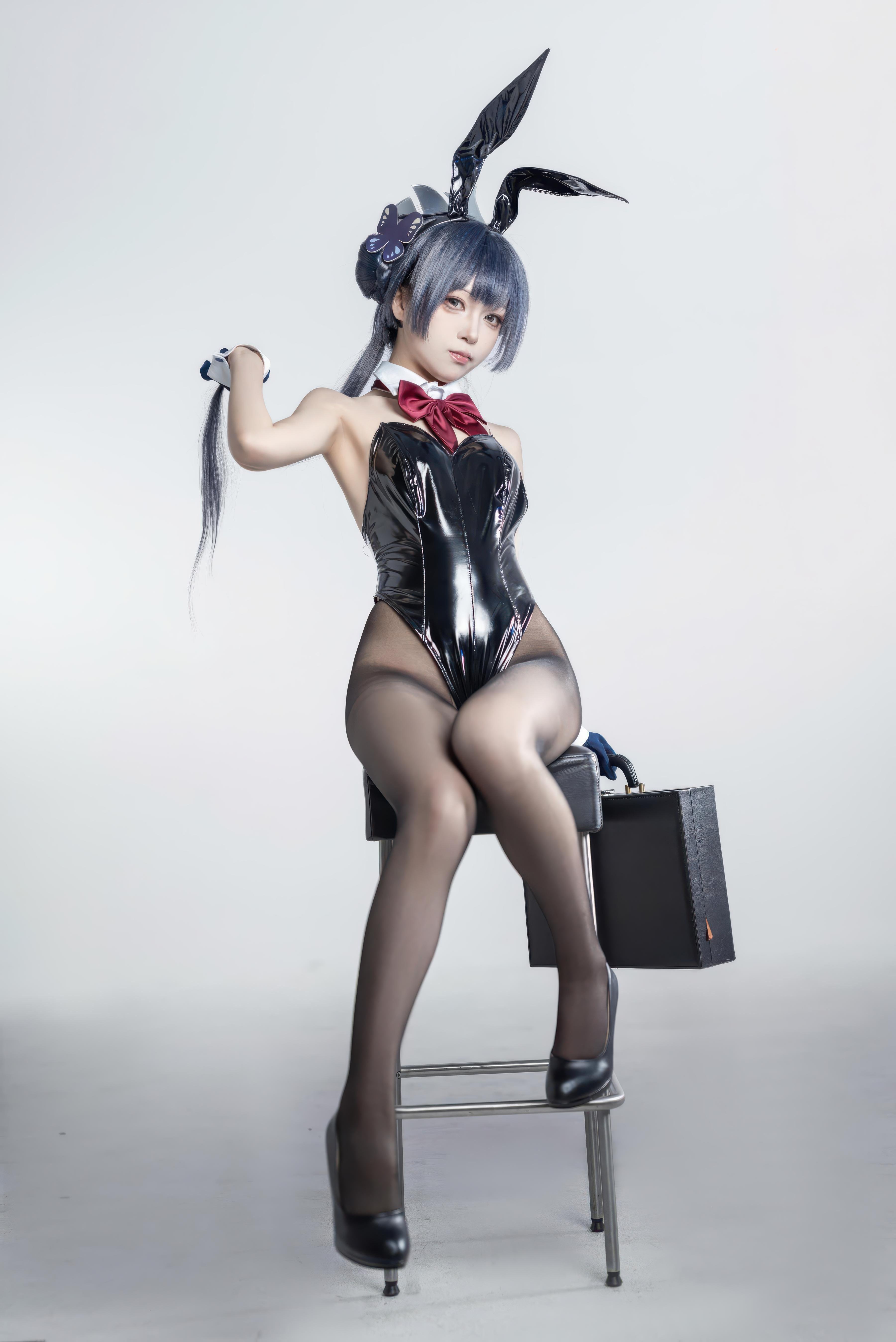 [costume] Vector Fish - Huyết Tử Thỏ Nữ: Thỏ Nữ Cao Gót Đen, Đùi Cong Ngực Đẹp 28P