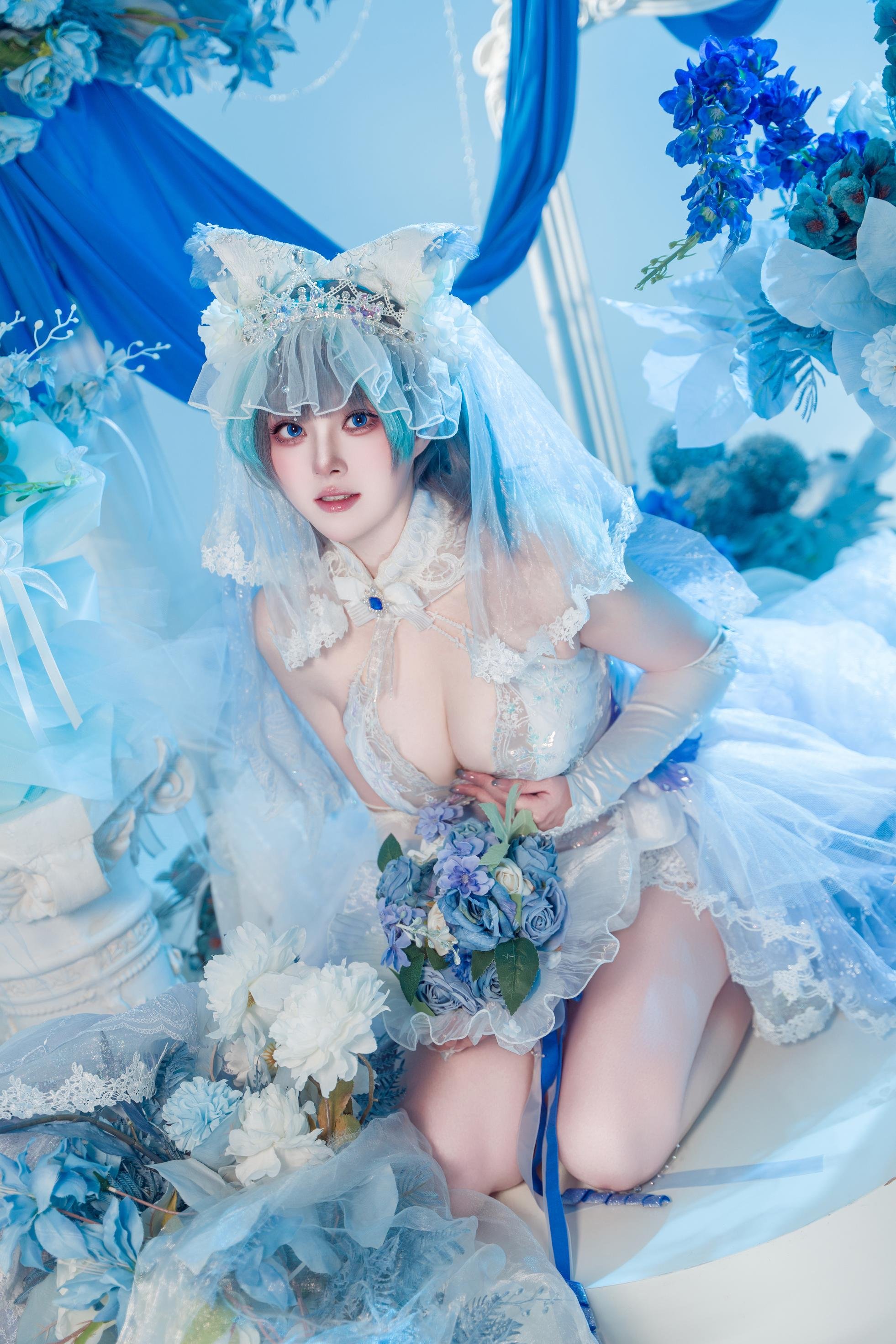 [cosplay] Natsuko夏夏子 - 碧蓝航线 柴郡婚纱：白色婚纱蕾丝内衣 巨乳美腿 70P