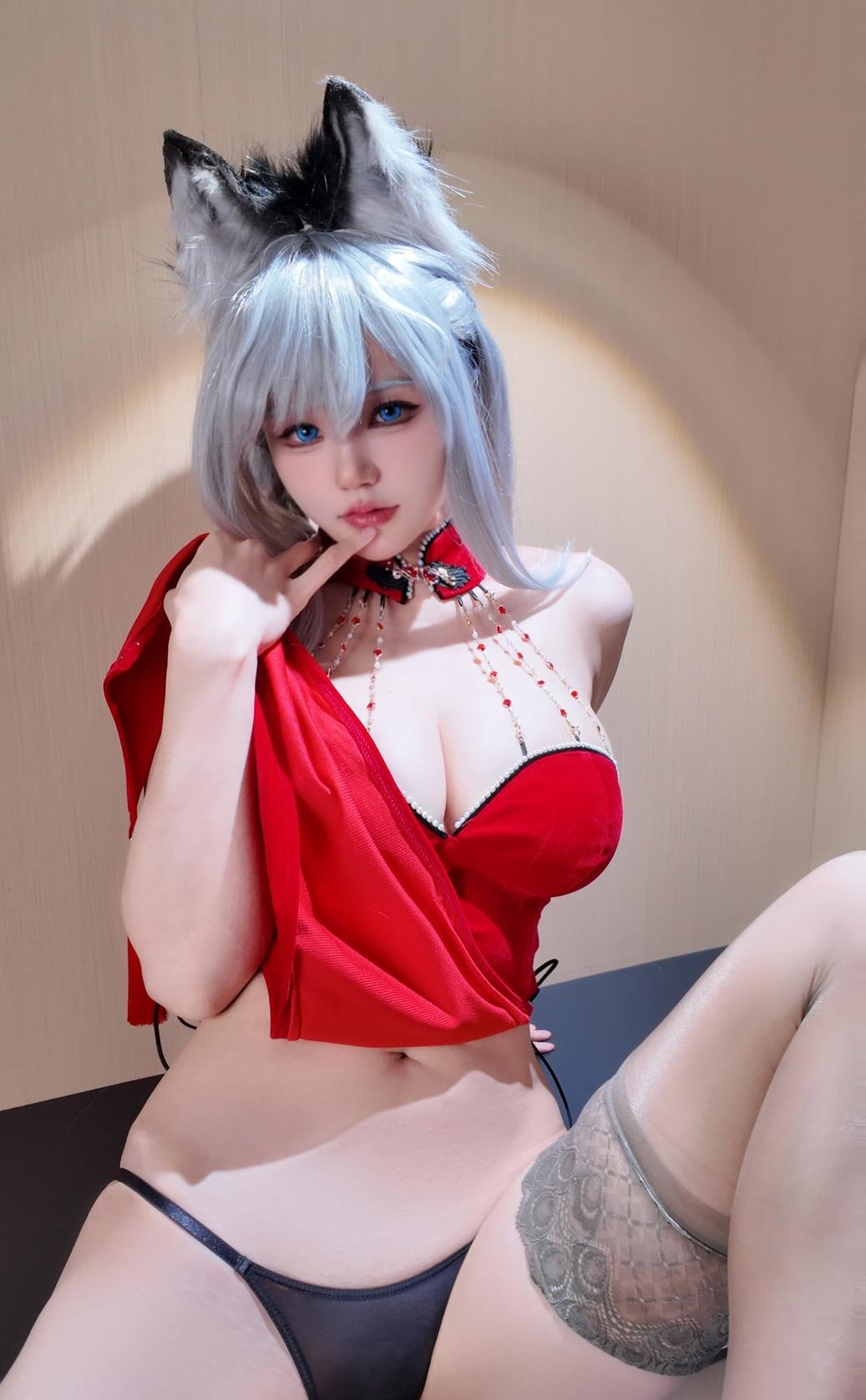 [私房] 小仓千代w - 獣耳の赤いビロードチャイナドレス：灰色の巨乳と露出した臀部の私房 44P