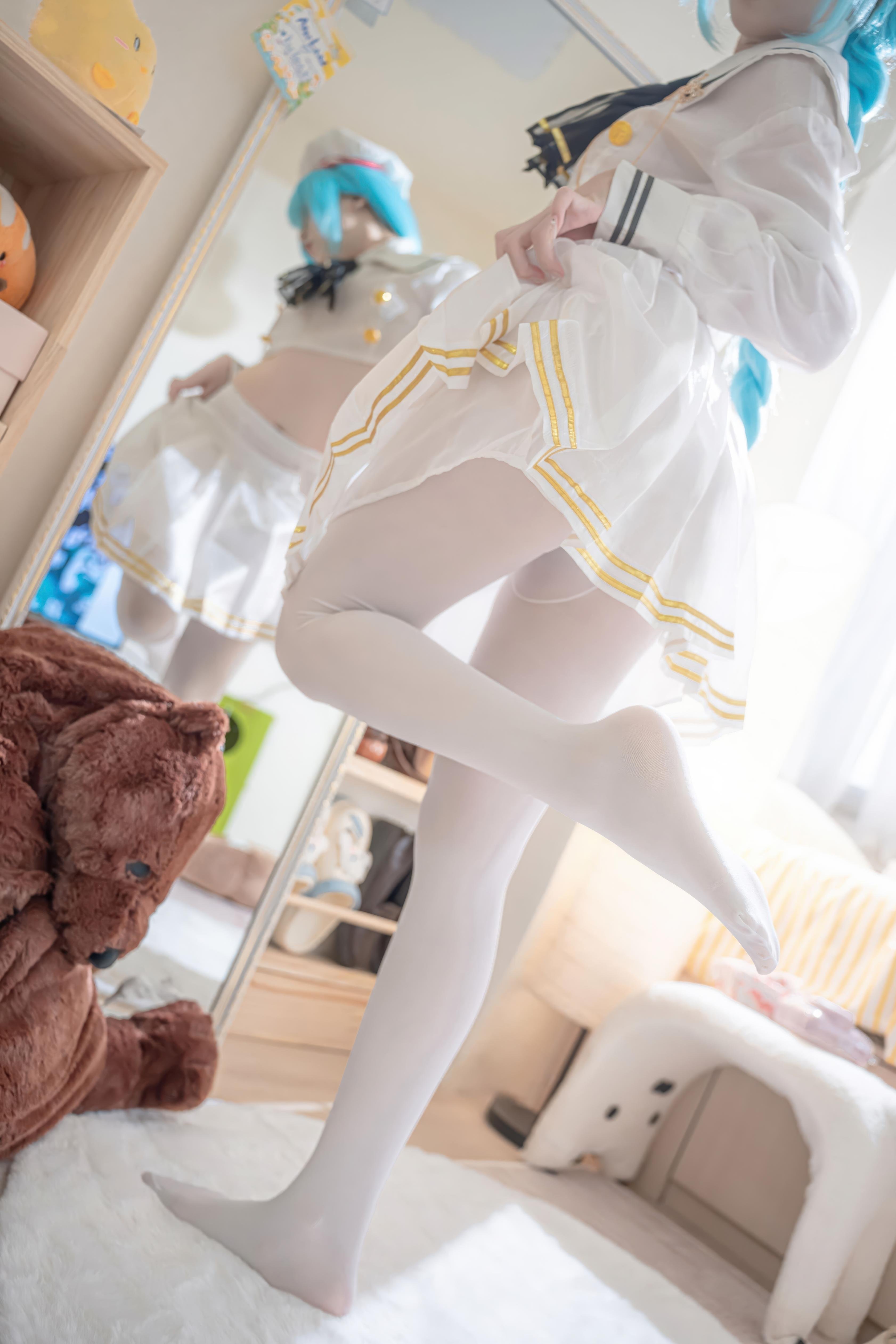 [costume] Giấy Nguyệt Etsu_ko - Đột Kích Xanh Janus JK: Áo Thủy Thủ Tất Trắng Tóc Xanh Dài, Tái Hiện Ngọt Ngào 58P
