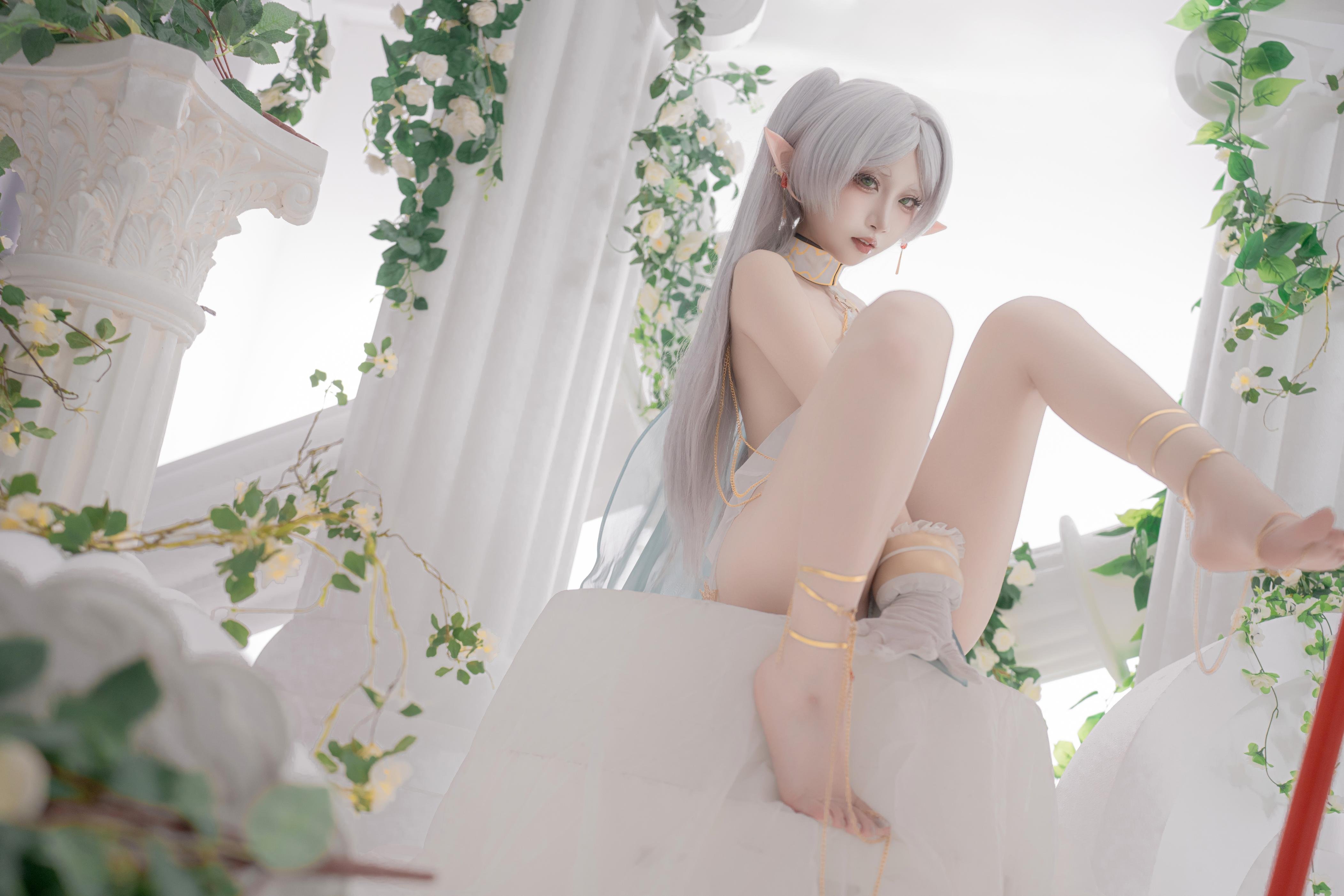 [cosplay] 纸悦Etsu_ko - 葬送的芙莉莲 芙莉莲 舞娘：银发精灵耳轻纱裸身还原 73P