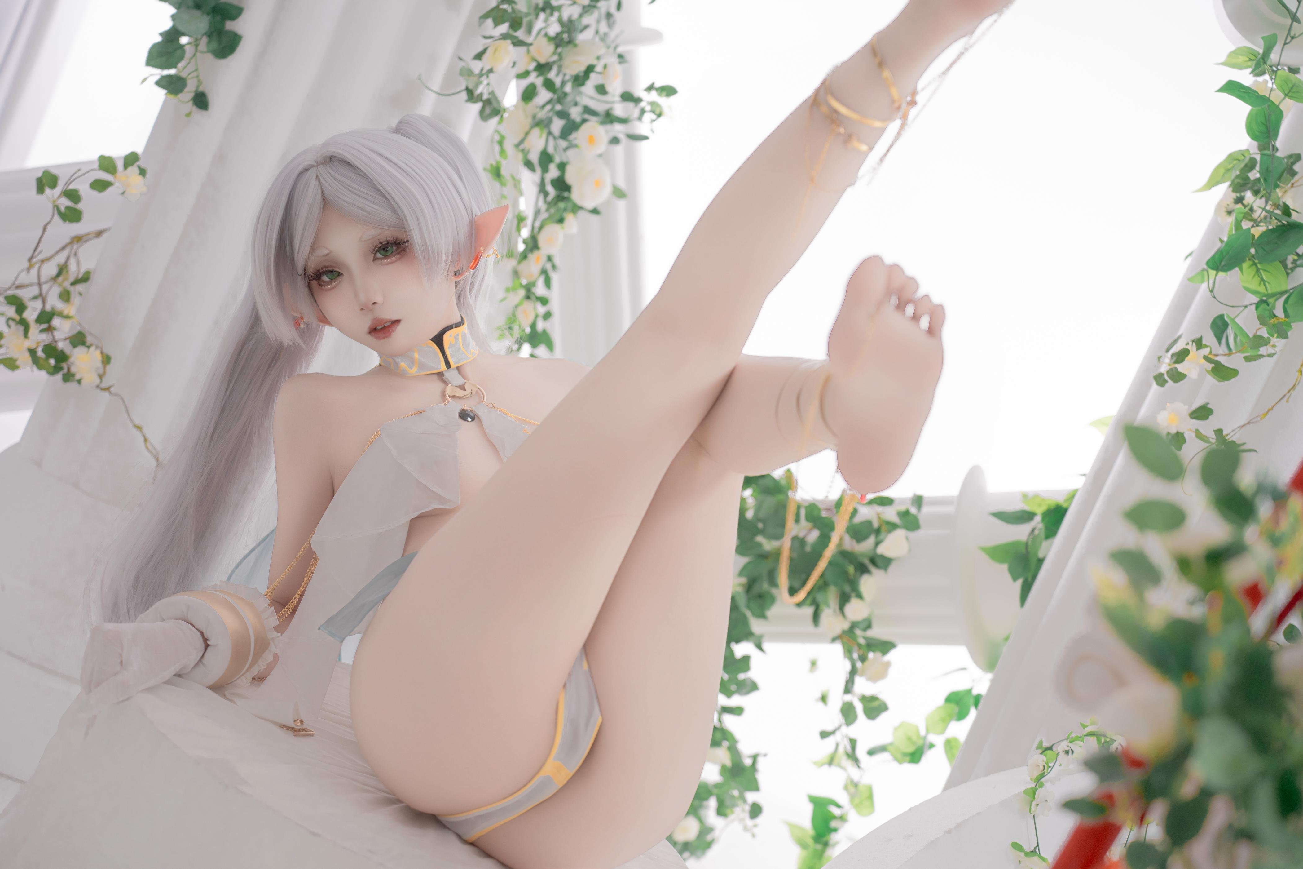 [cosplay] 纸悦Etsu_ko - 葬送的芙莉莲 芙莉莲 舞娘：银发精灵耳轻纱裸身还原 73P