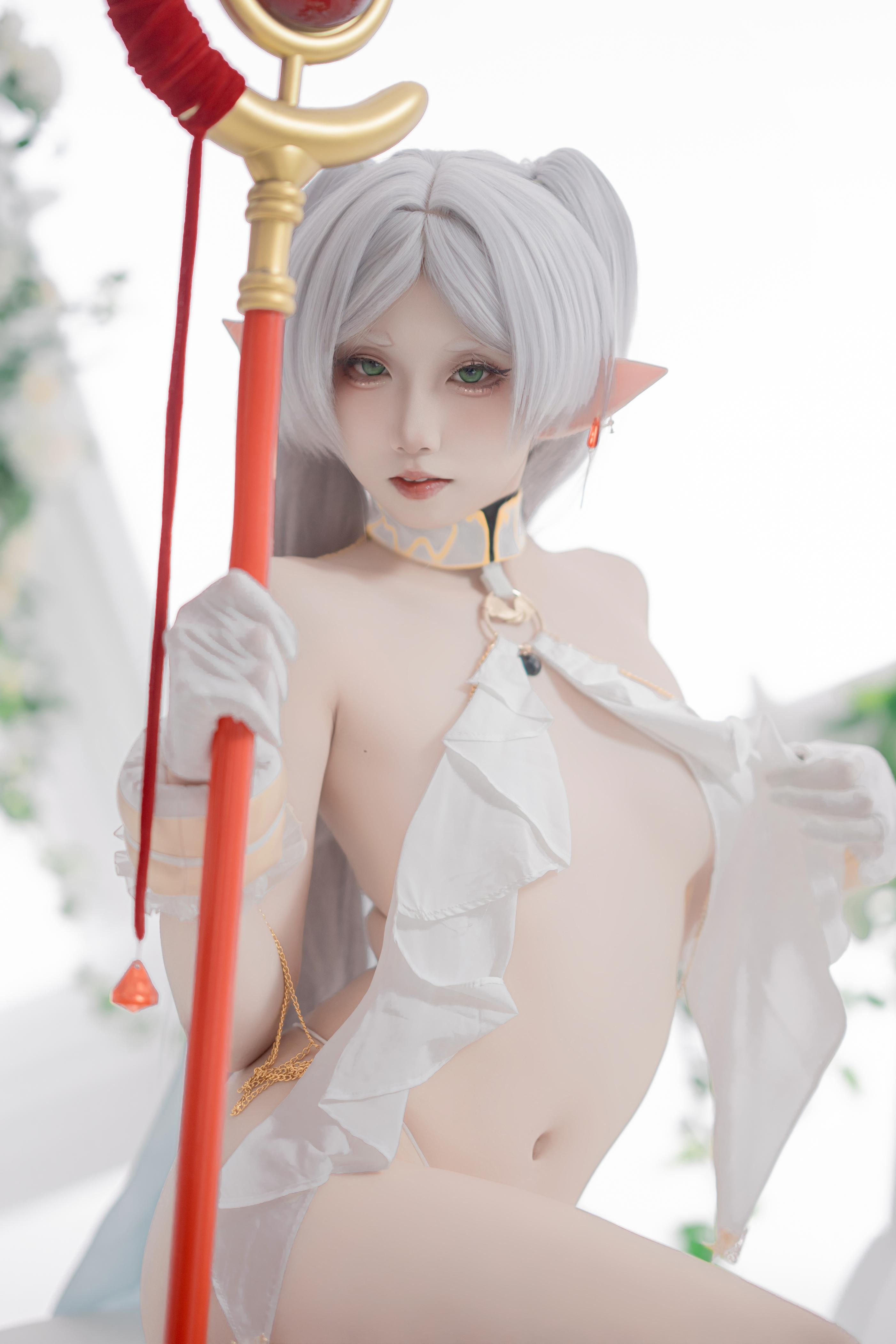 [cosplay] 纸悦Etsu_ko - 葬送的芙莉莲 芙莉莲 舞娘：银发精灵耳轻纱裸身还原 73P