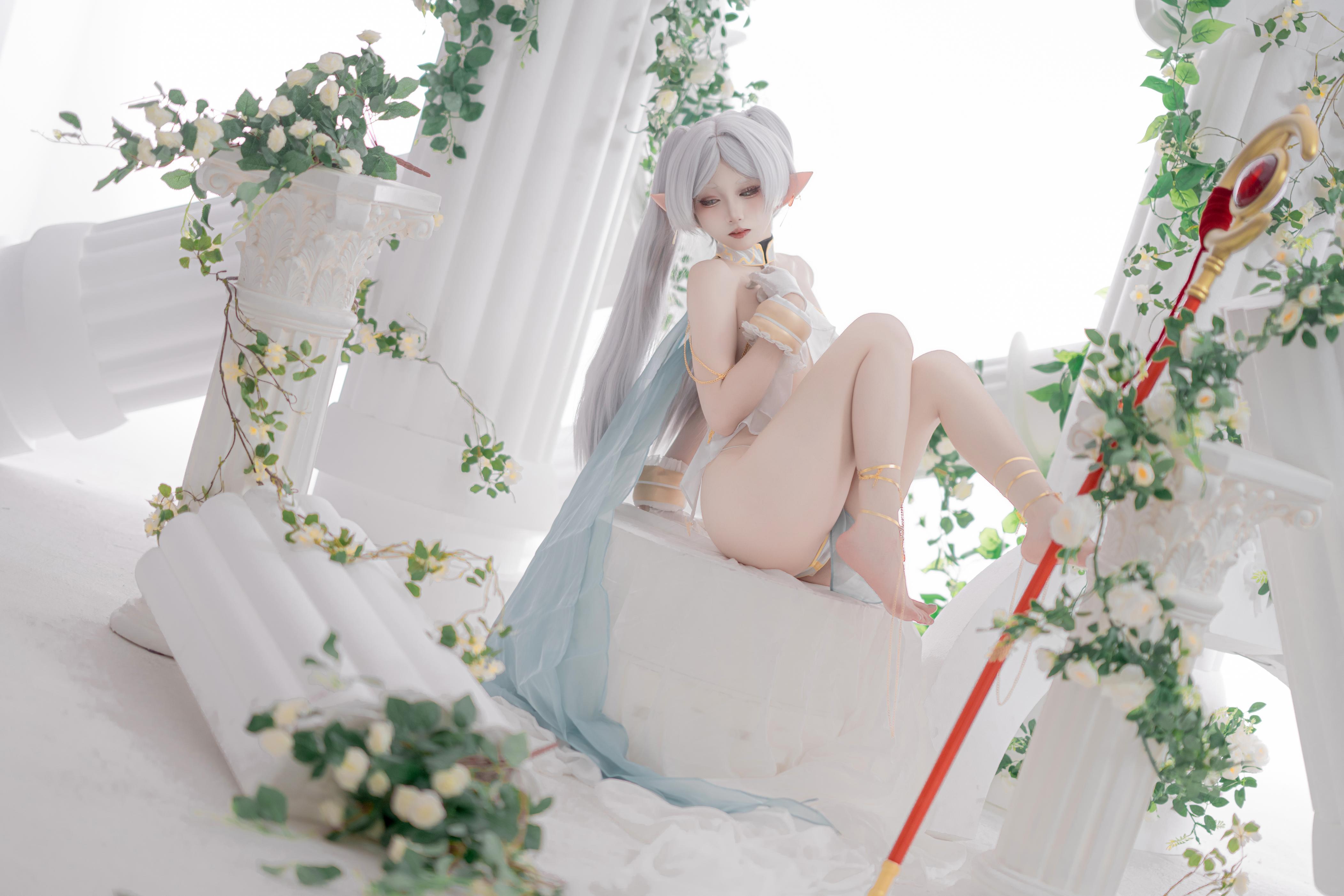 [cosplay] 纸悦Etsu_ko - 葬送的芙莉莲 芙莉莲 舞娘：银发精灵耳轻纱裸身还原 73P