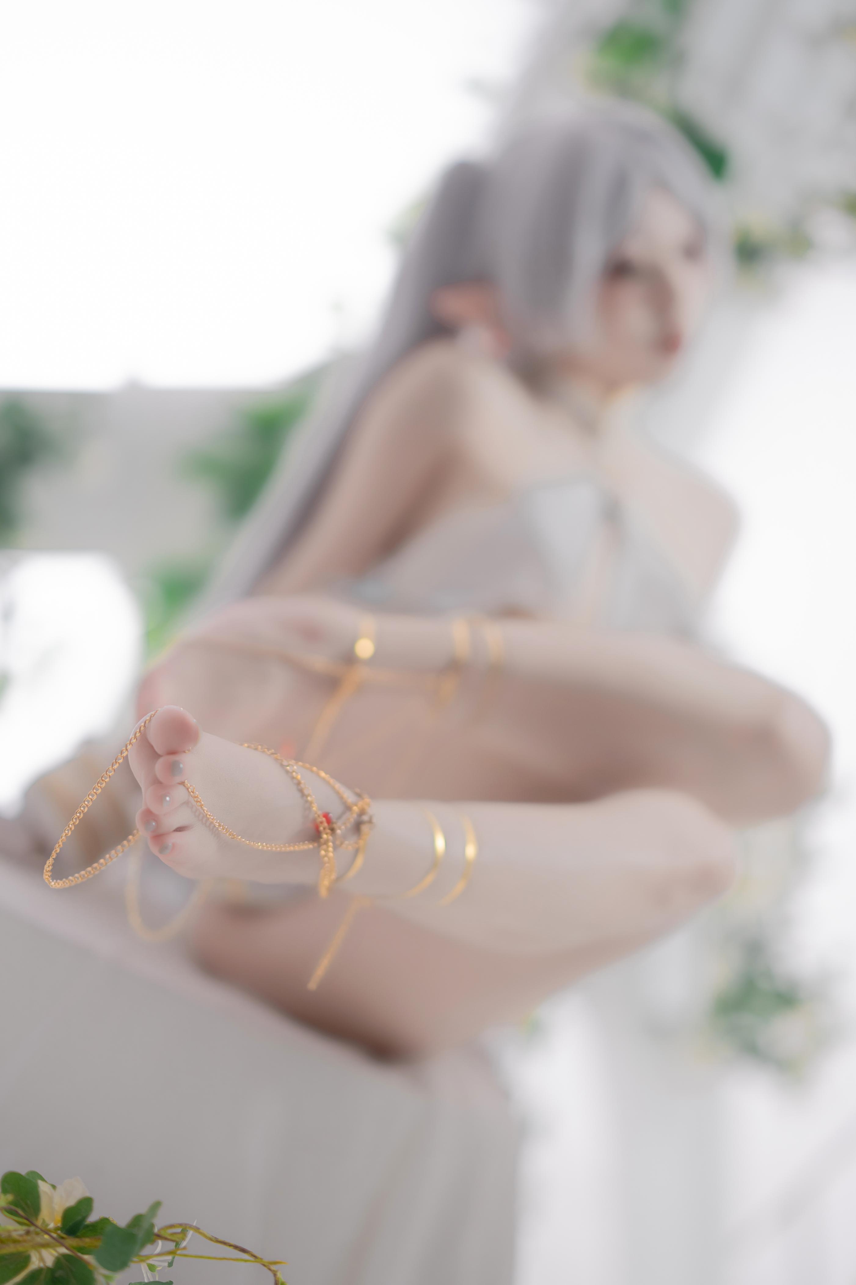 [cosplay] 纸悦Etsu_ko - 葬送的芙莉莲 芙莉莲 舞娘：银发精灵耳轻纱裸身还原 73P