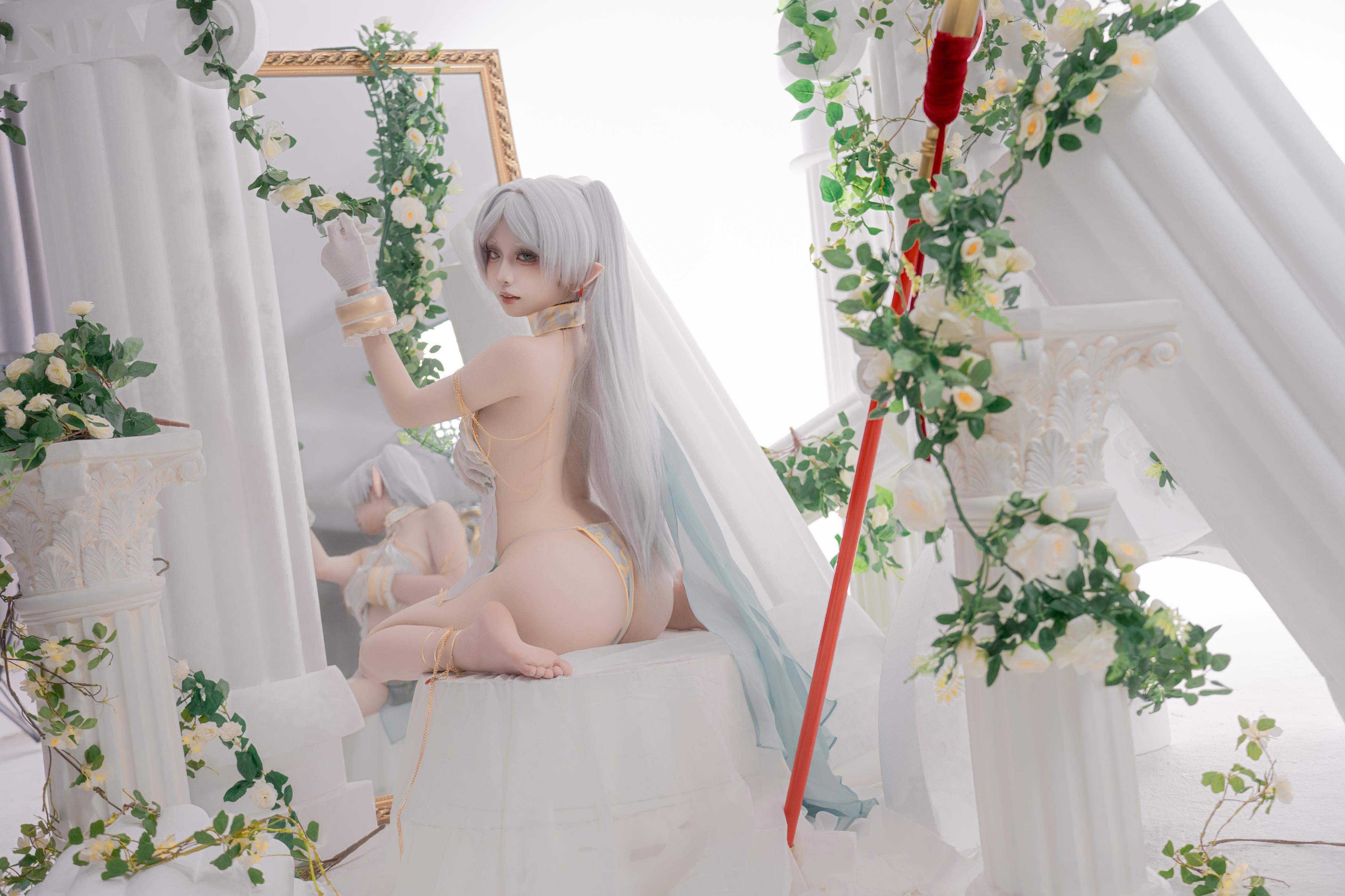 [cosplay] 纸悦Etsu_ko - 葬送的芙莉莲 芙莉莲 舞娘：银发精灵耳轻纱裸身还原 73P