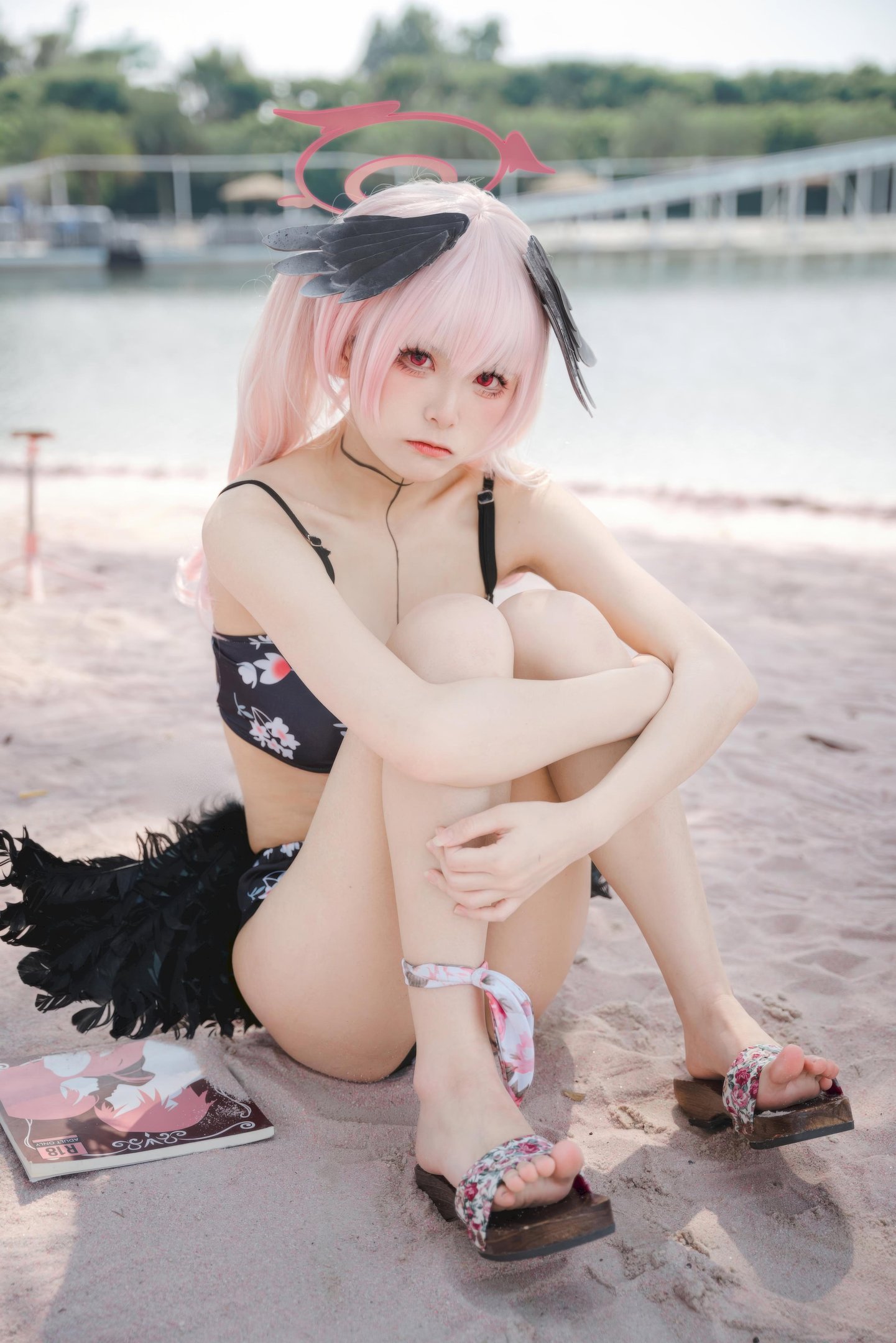 [cosplay] 九柒喵 - 碧蓝航线 小春泳装：海边黑色泳装角色还原 27P