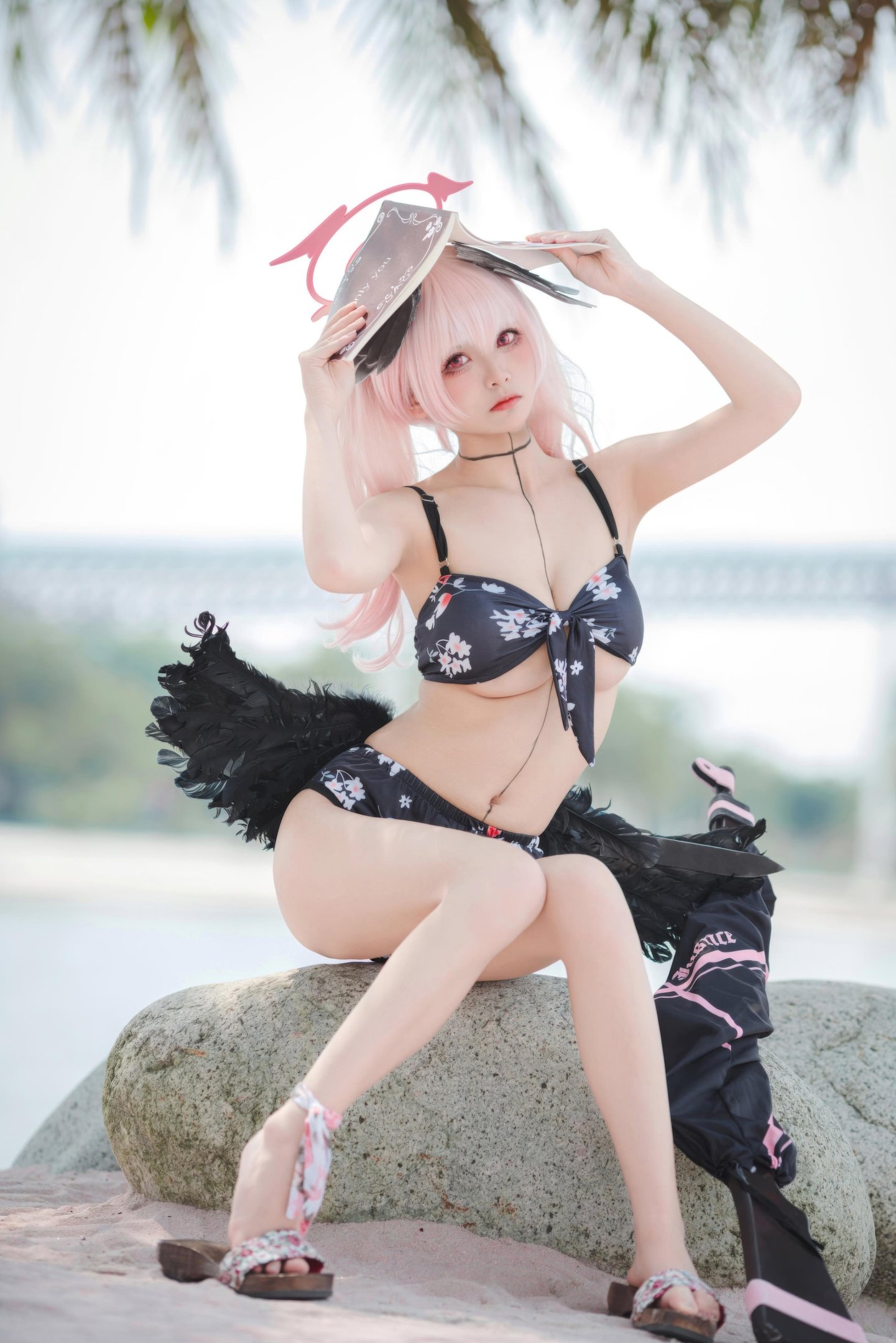 [cosplay] 九柒喵 - 碧蓝航线 小春泳装：海边黑色泳装角色还原 27P