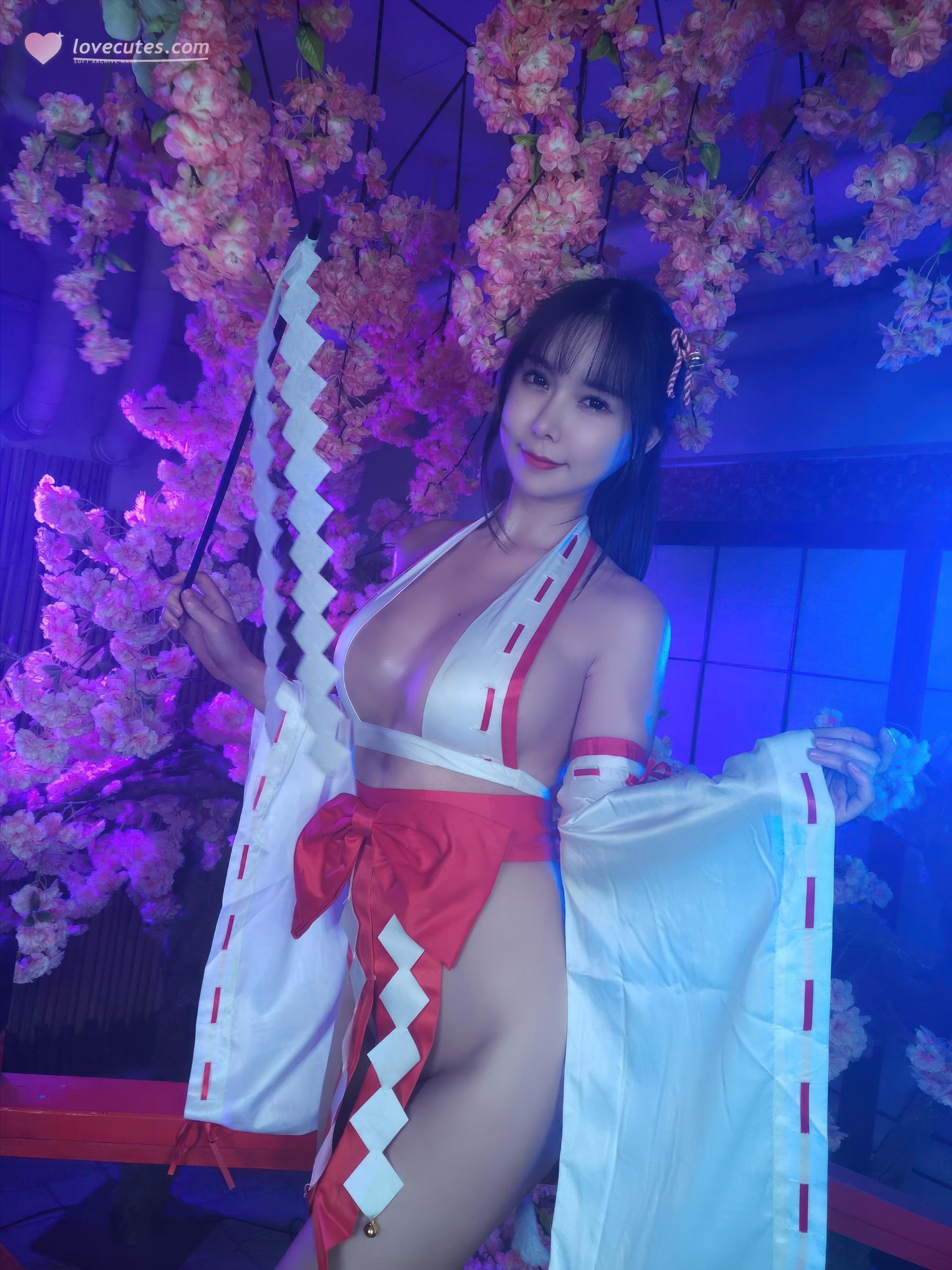 [写真] 亚马逊鲶鱼 - 水无月巫女：樱花神社巫女装 美胸古风写真 28P