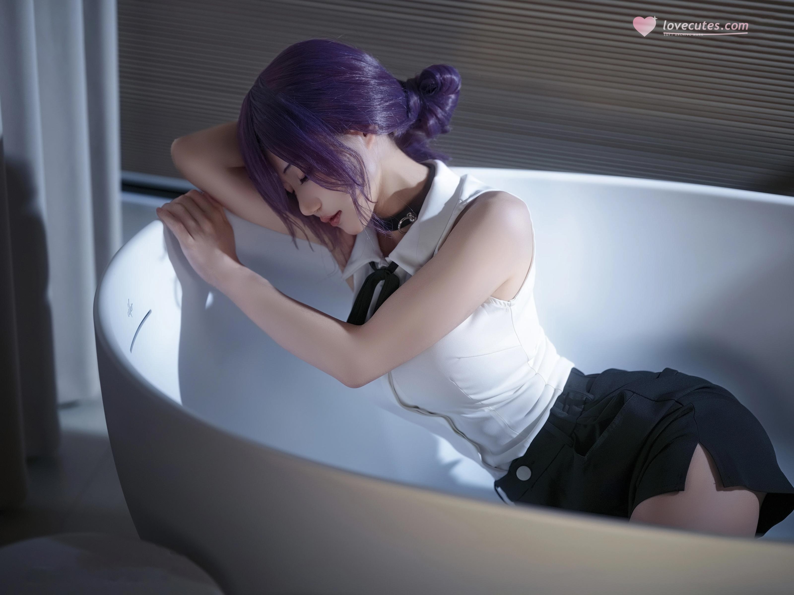 [cosplay] 小仓千代w - 链锯人 蕾塞：紫发白衬衫白丝 角色还原 32P